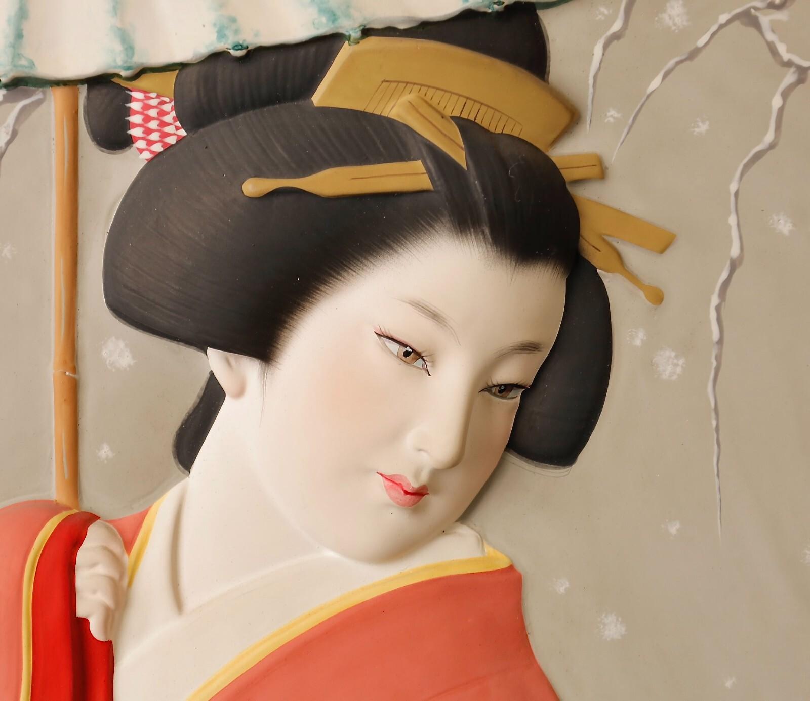 Hand-Crafted 20th century painted clay plate depicting Beautiful Woman For Sale