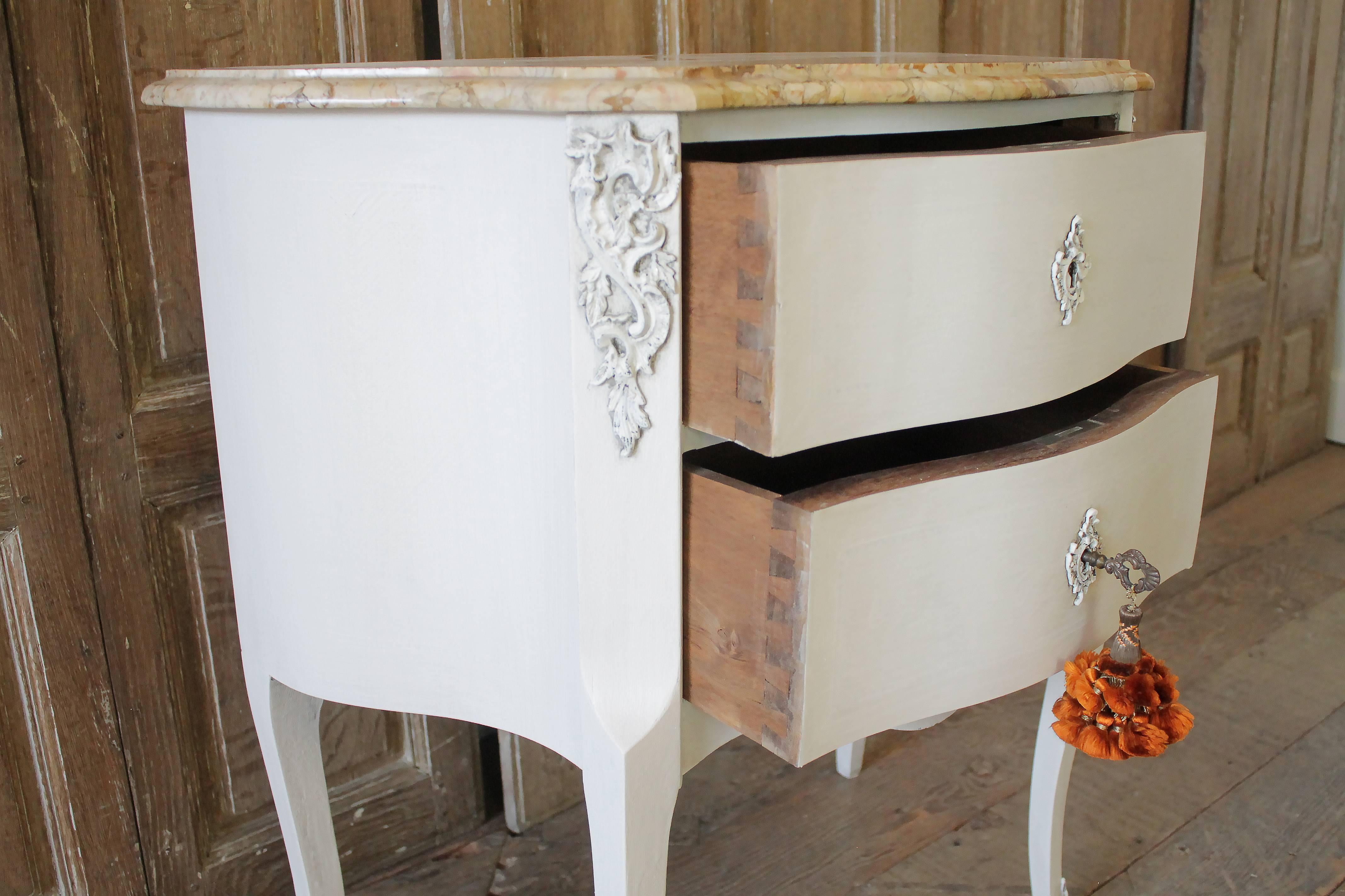 20th Century Painted French Louis XV Style Commode with Marble Top For Sale 10