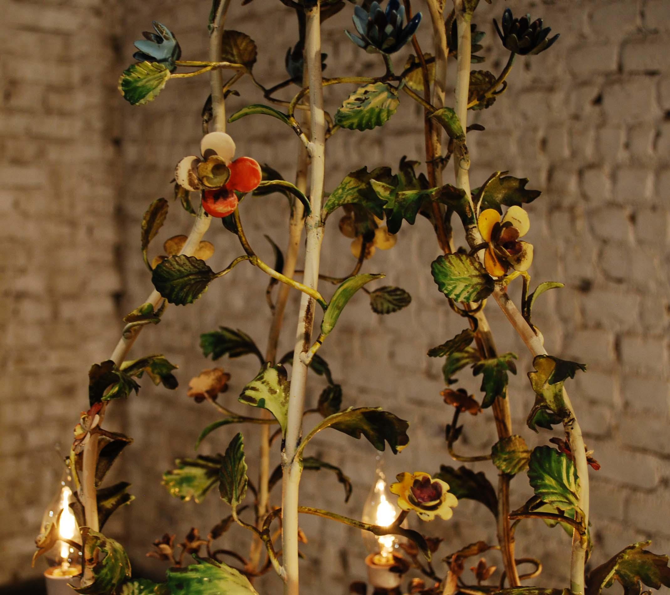 20th Century Painted Wrought Iron Flower Chandelier In Good Condition In Casteren, NL