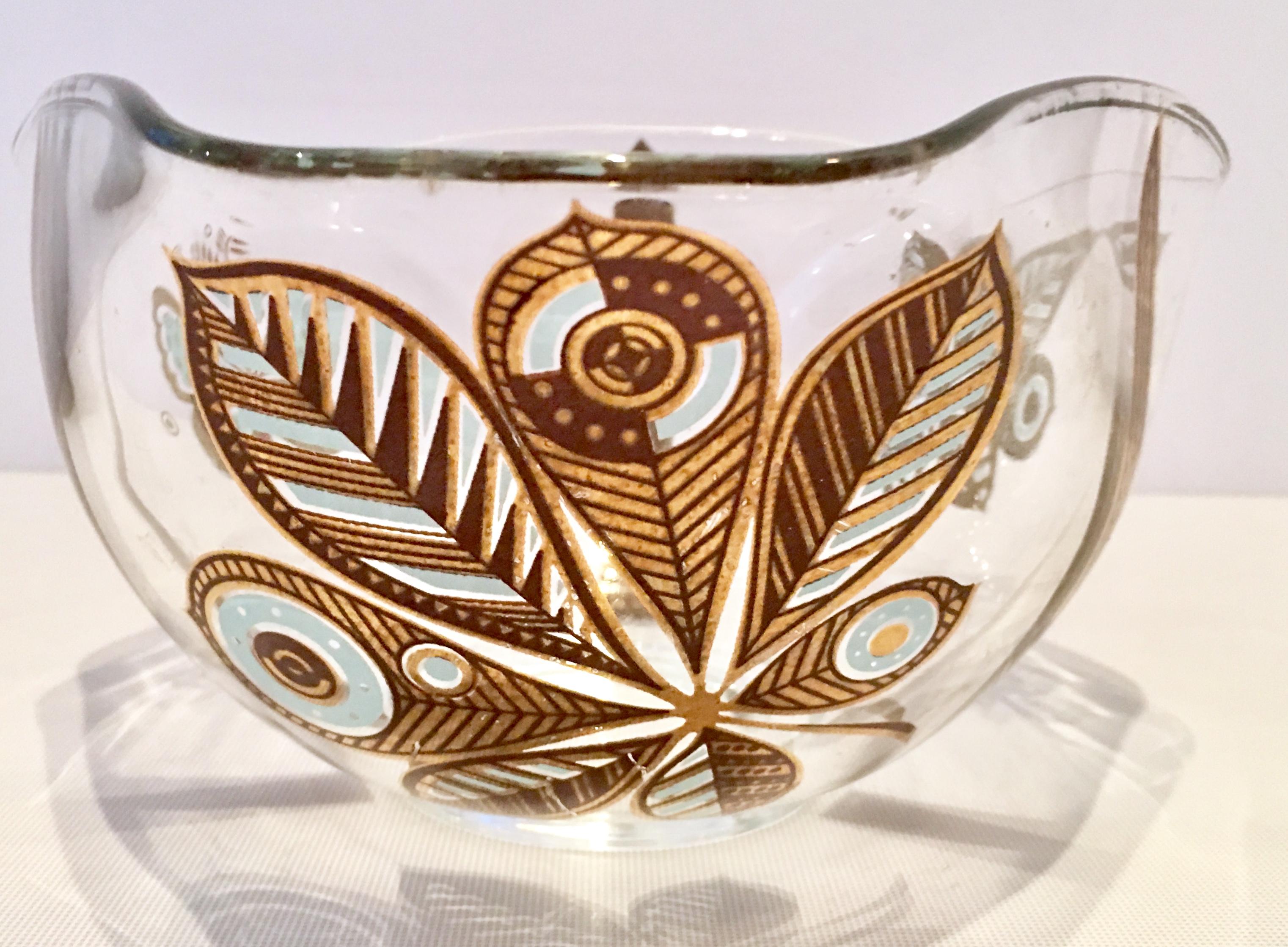 American 20th Century Pair of 22-Karat Gold Glass Butterfly Bowls by Georges Briard For Sale