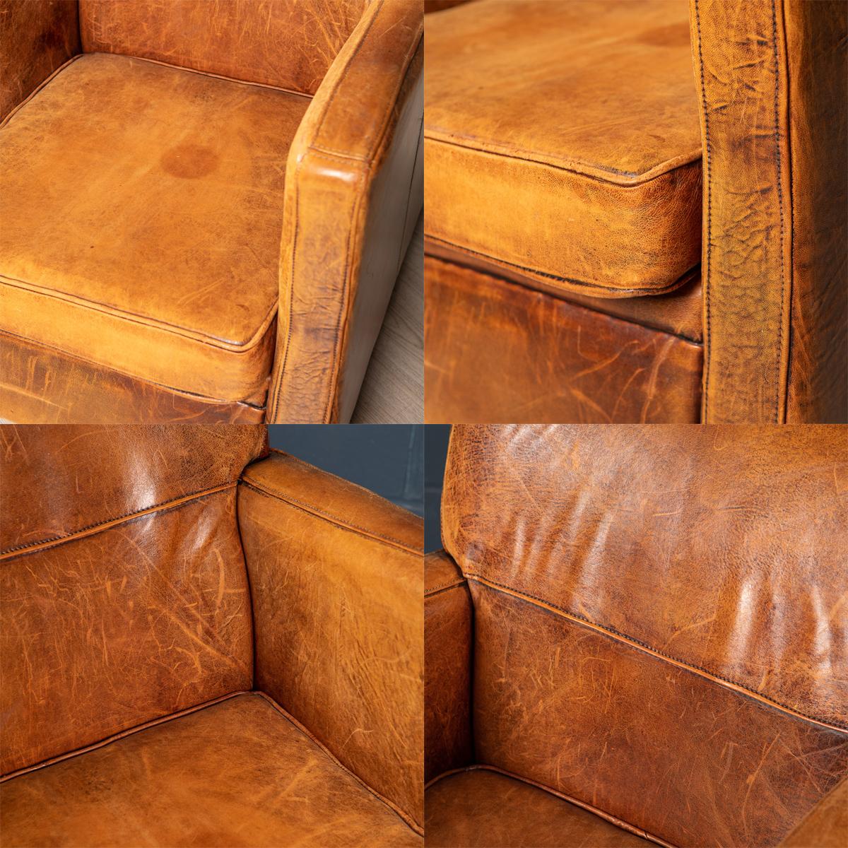 20th Century Pair Of Art Deco Style Dutch Sheepskin Leather Club Chairs 8