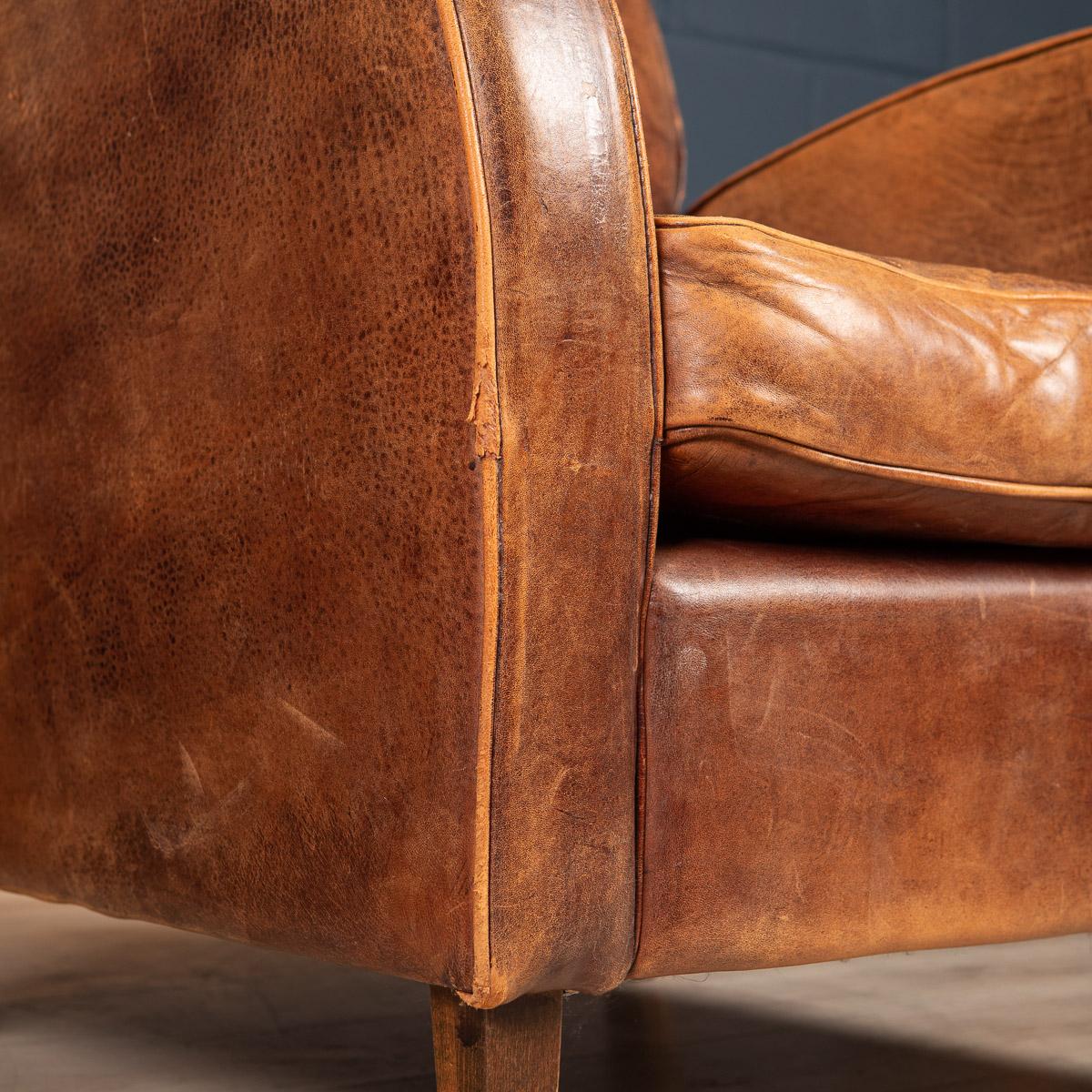 20th Century Pair of Art Deco Style Dutch Sheepskin Leather Club Chairs 5