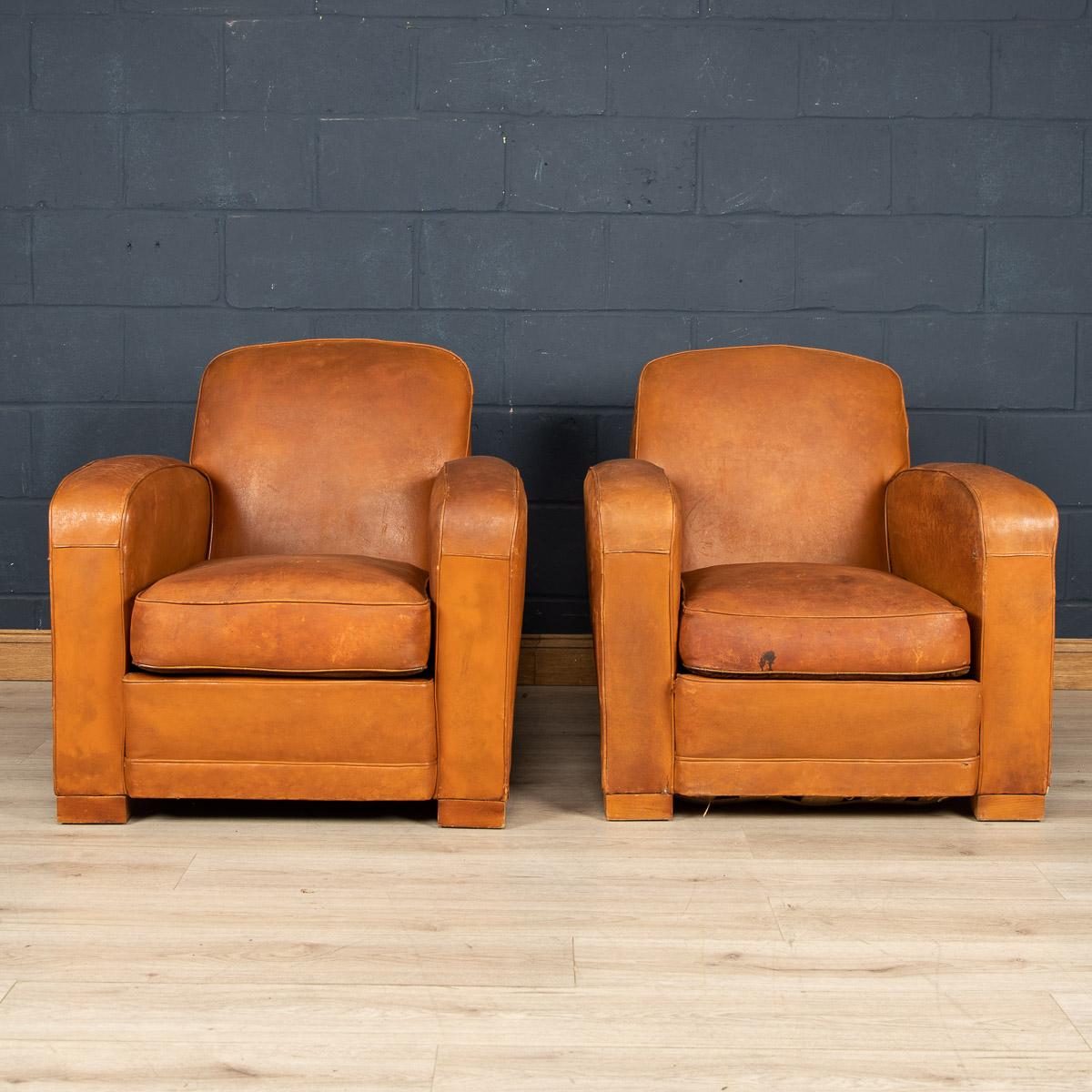 20th Century Pair of Art Deco Style French Leather Club Chairs In Good Condition For Sale In Royal Tunbridge Wells, Kent