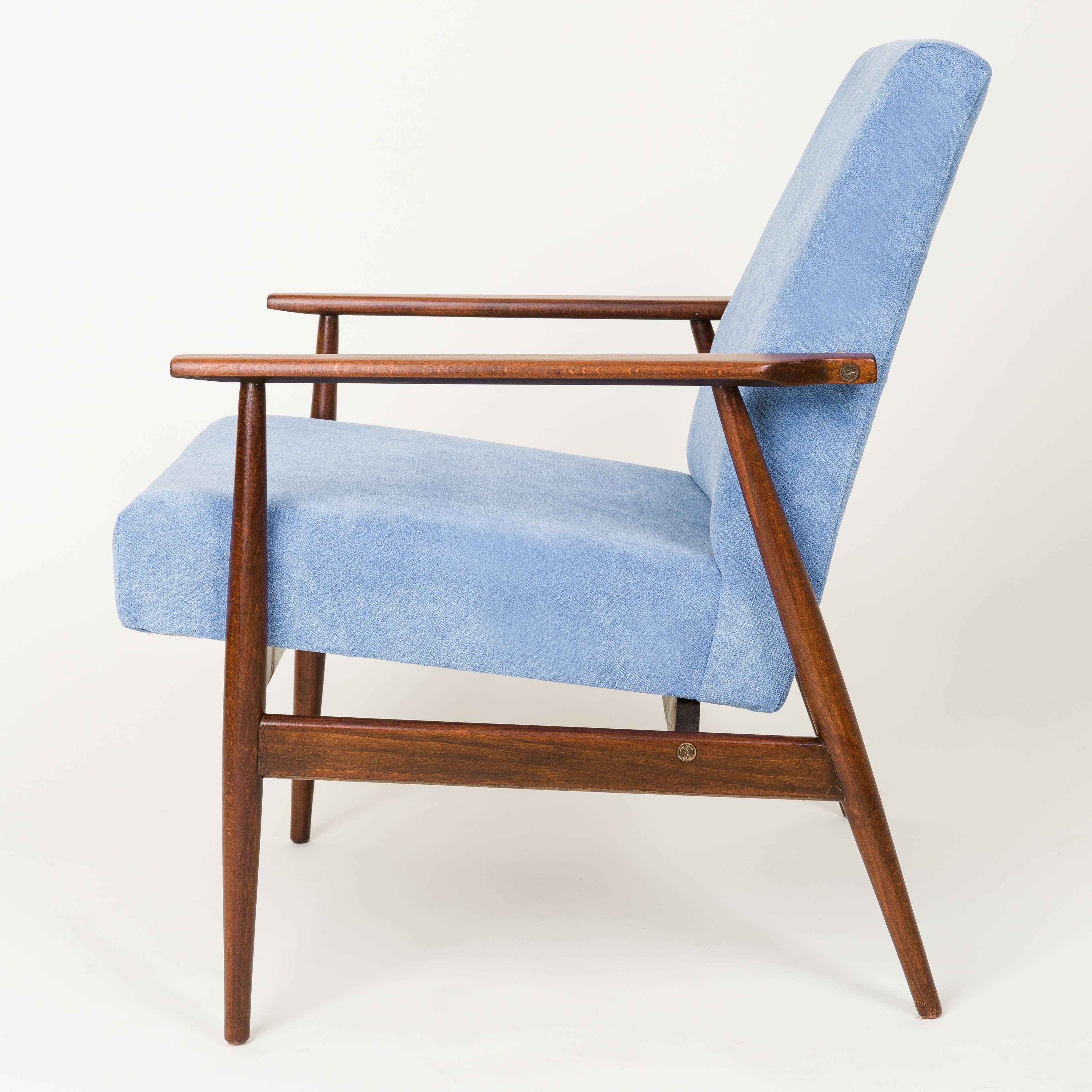 20th Century Pair of Baby Blue Dante Armchairs, H. Lis, 1960s In Good Condition For Sale In 05-080 Hornowek, PL