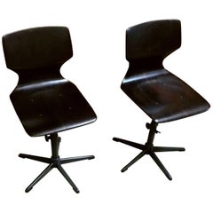 20th Century Pair of Bauhaus Styl Industrie Design Plywood Flötotto Chairs