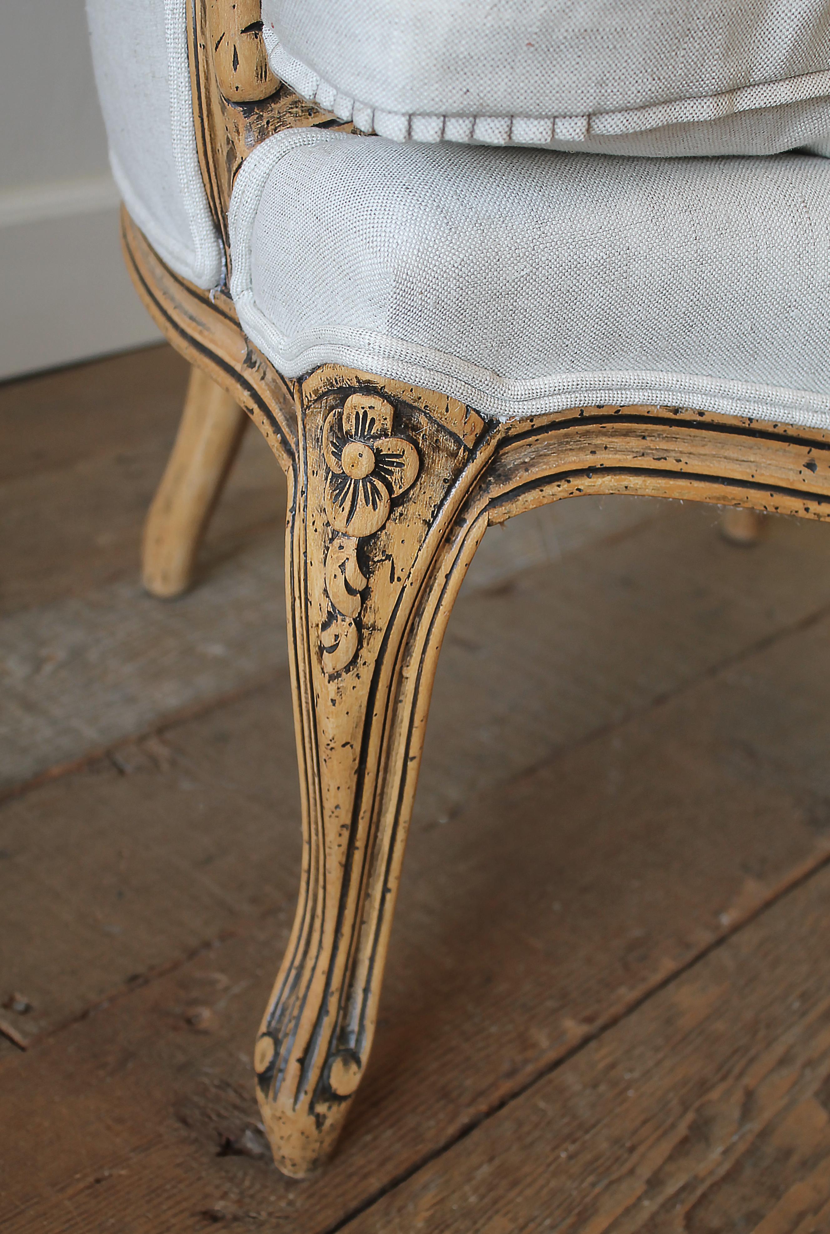 20th Century Pair of Carved & Upholstered Louis XV Style Bergère Chairs in Linen 5