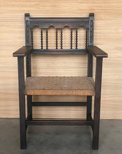20th Century Pair of Catalan Throne Armchairs in Walnut and Caned Seats