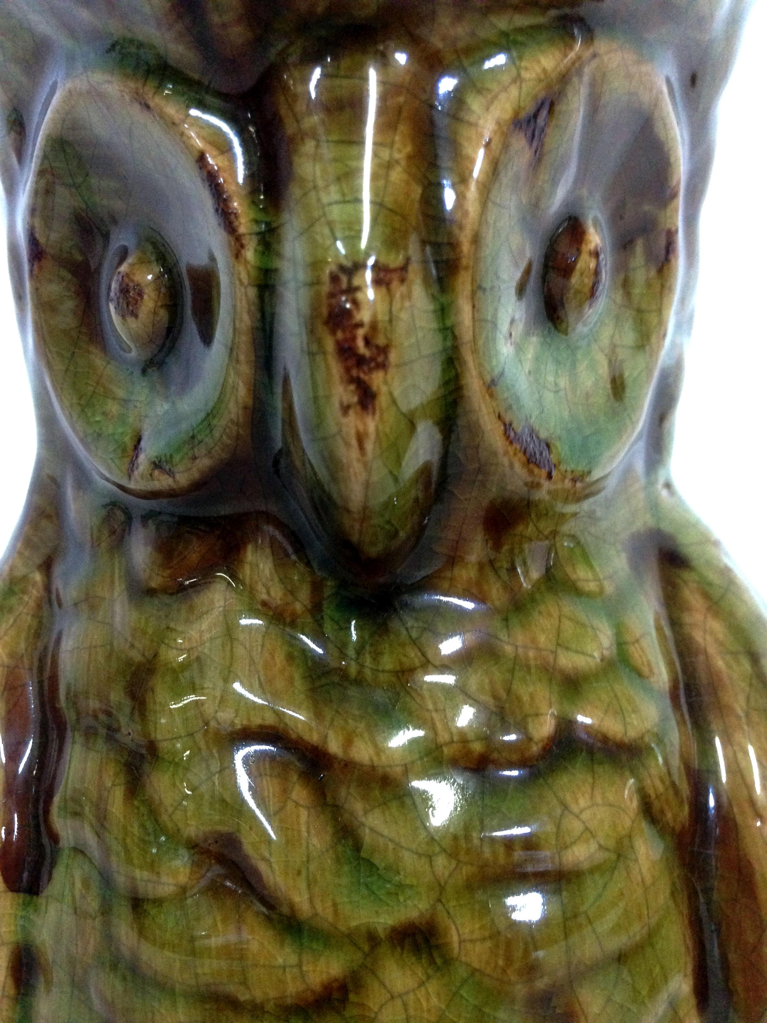 20th Century Pair of Ceramic Glaze Owl Beverage Pitchers For Sale 3