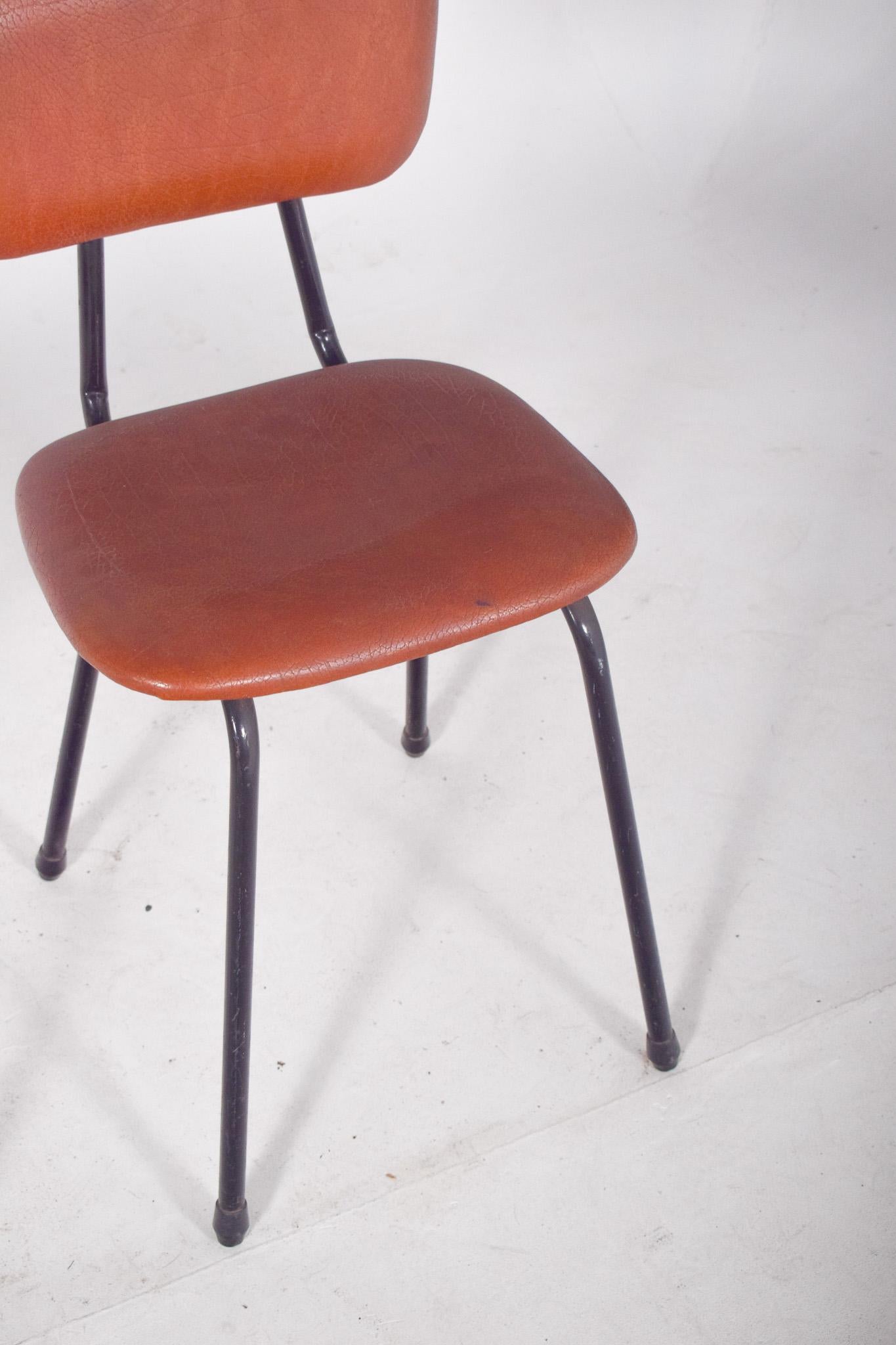 Metal 20th Century Pair of Chairs in Red Synthetic Leather For Sale