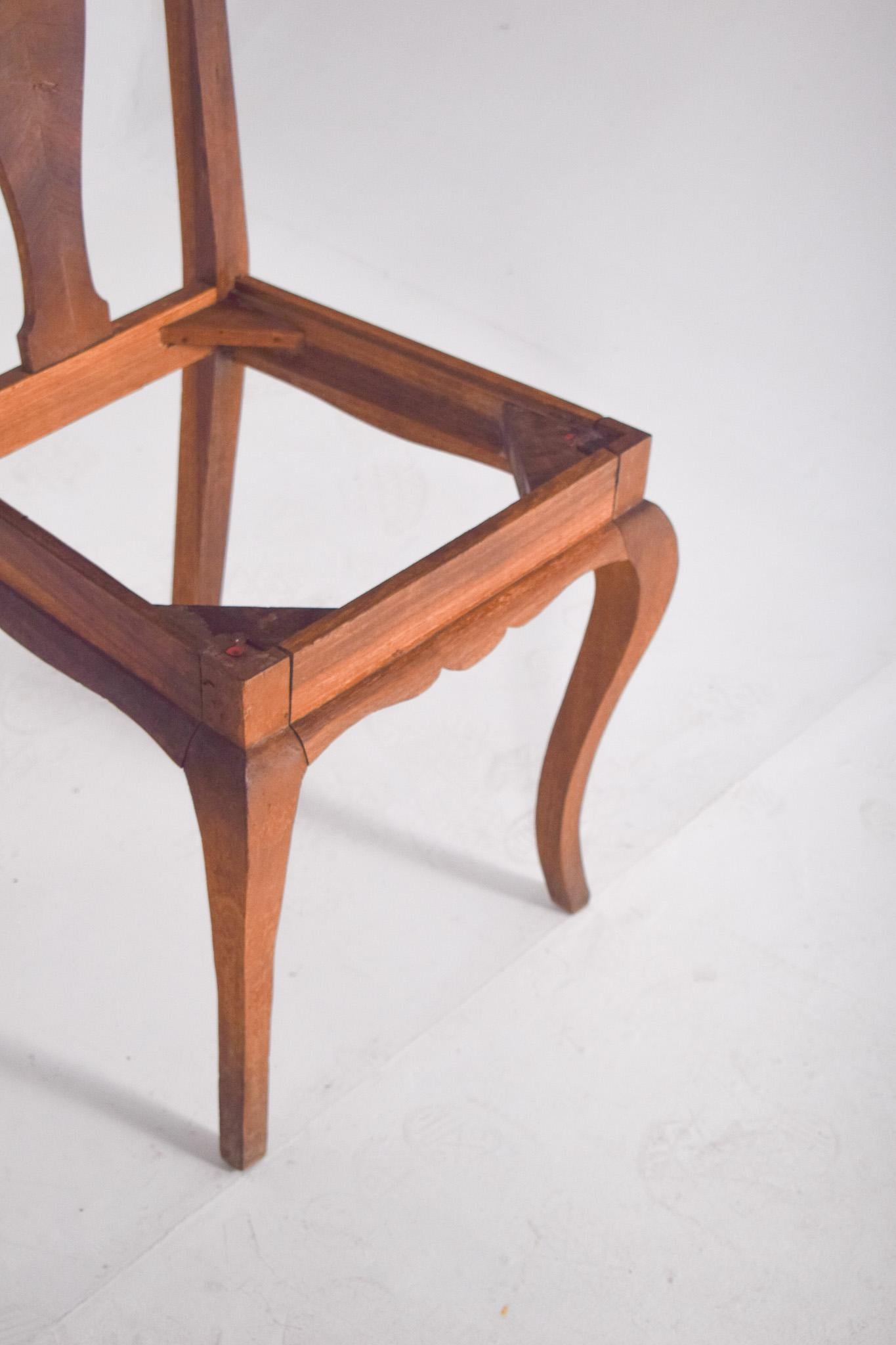 19th Century 20th Century Pair of Cut-Out Back Chairs For Sale