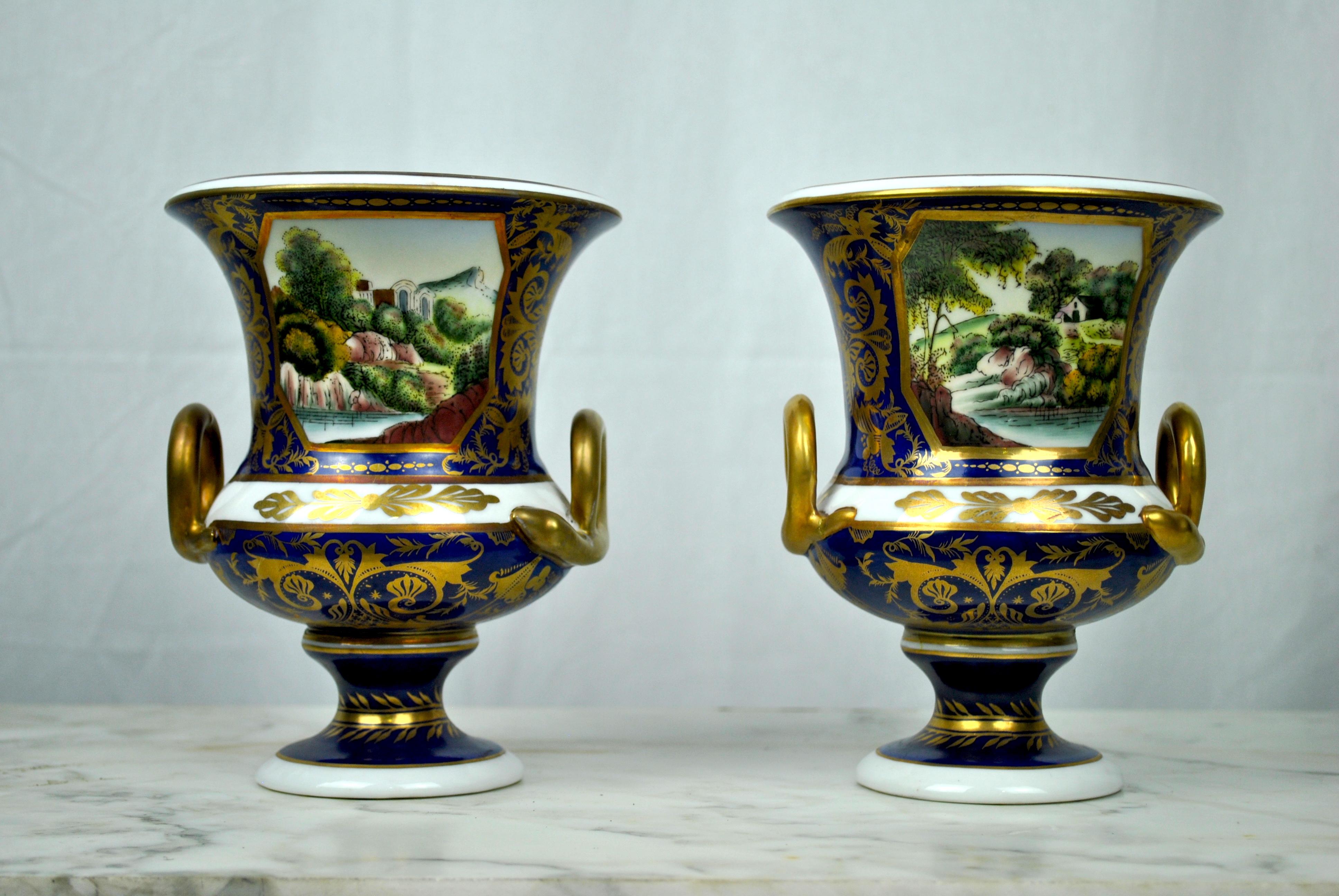 Baltic 20th Century Pair of Deep Blue and Gold Hand Painted Guilt Sieve Vases For Sale