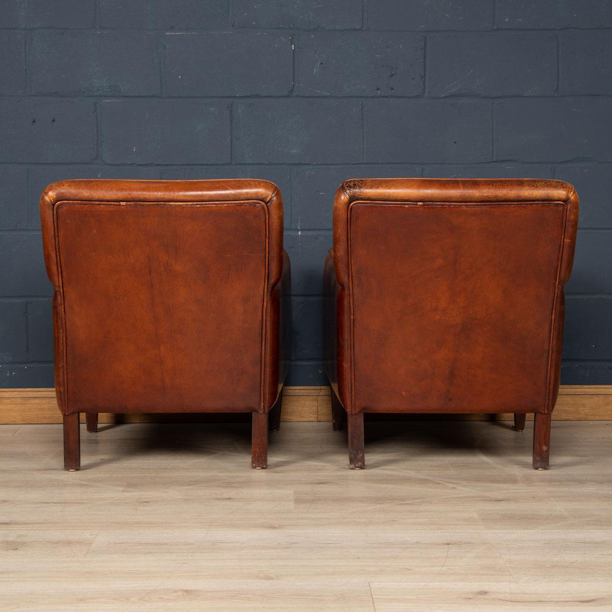 20th Century Pair Of Dutch Leather Club Chairs 1