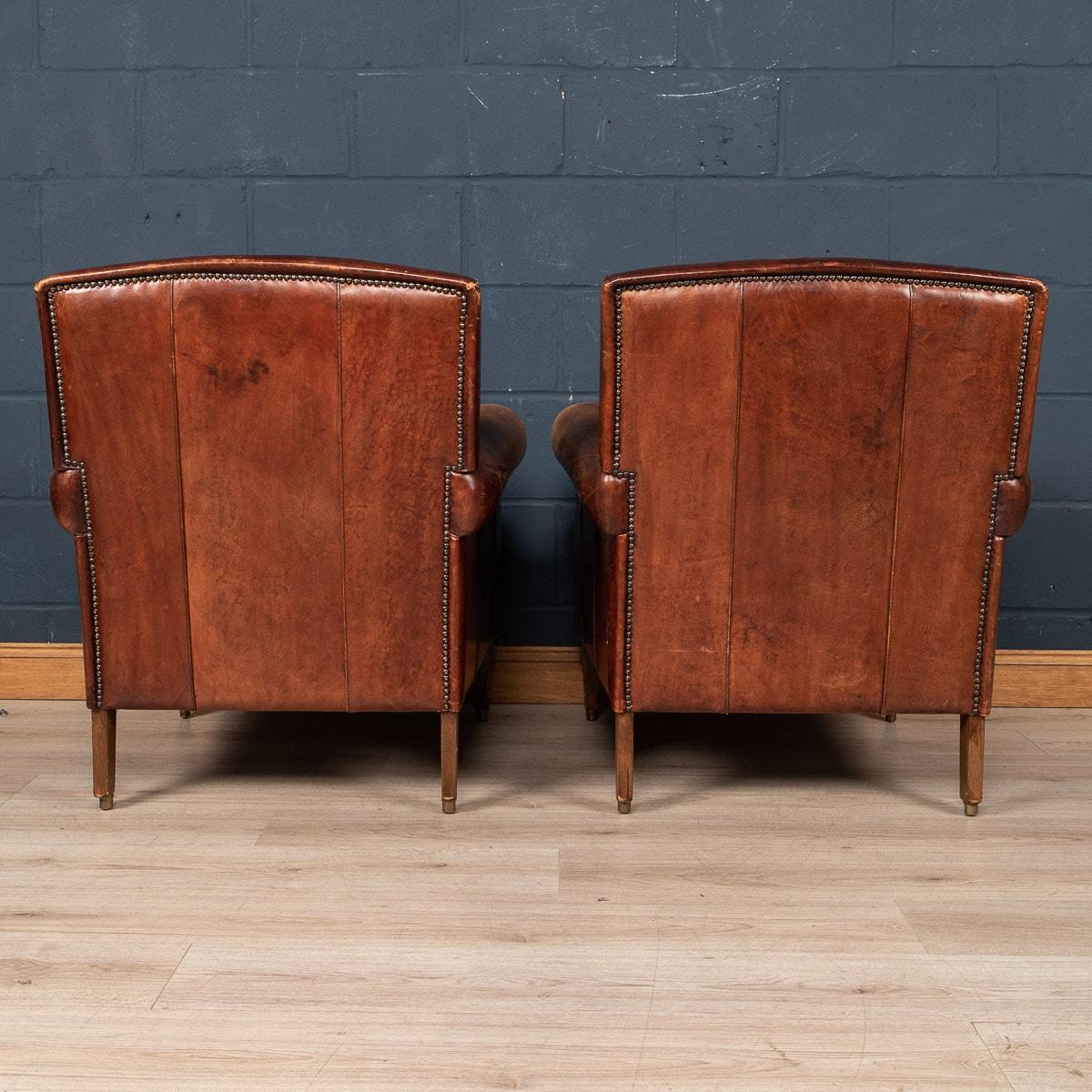 20th Century Pair of Dutch Leather Club Chairs 1