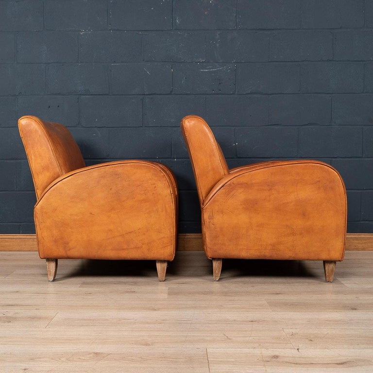 20th Century Pair of Dutch Leather Club Chairs For Sale at 1stDibs