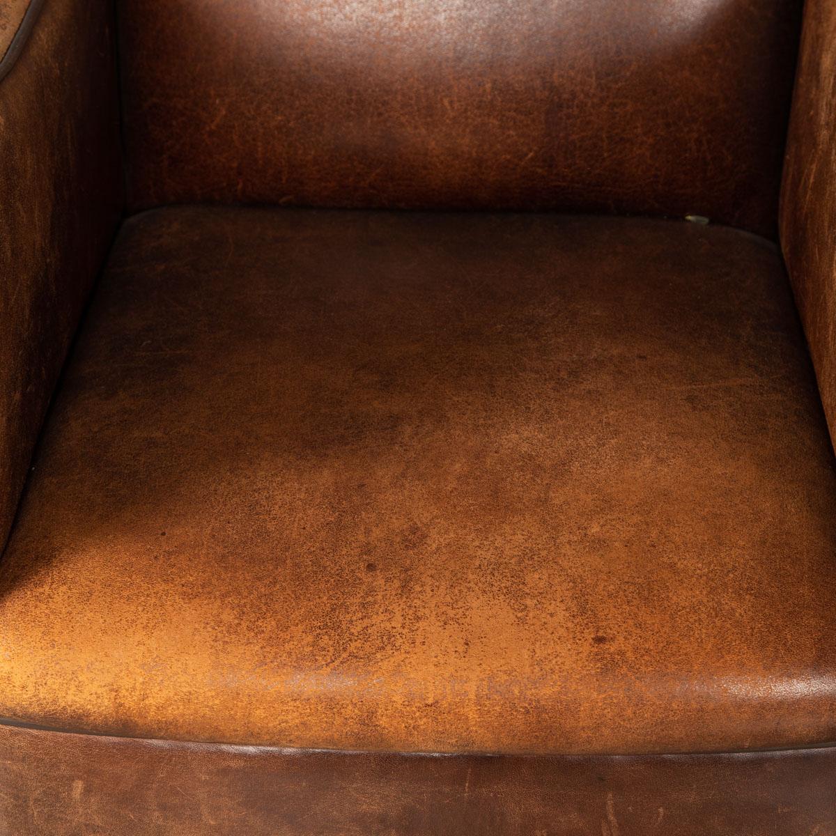 20th Century, Pair of Dutch Leather Club Chairs 6