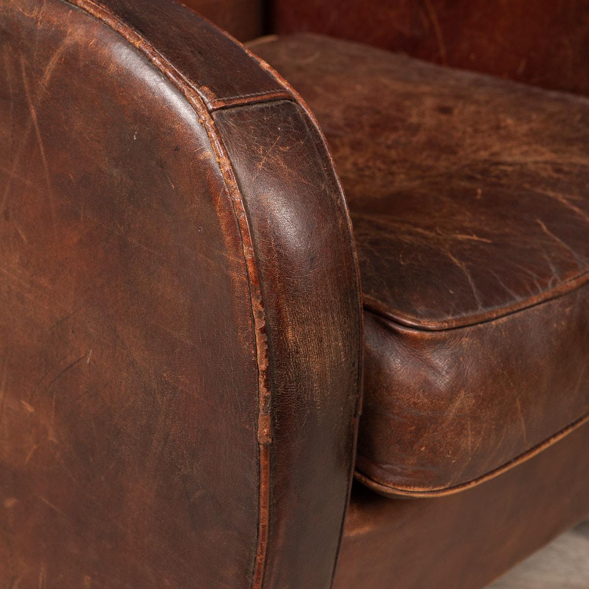 20th Century Pair of Dutch Leather Club Chairs For Sale 6