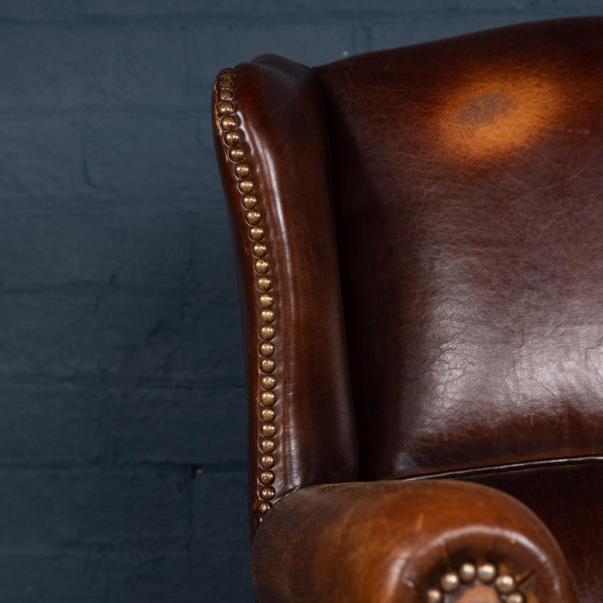 20th Century Pair of Dutch Leather Wing Back Armchairs, circa 1970 8