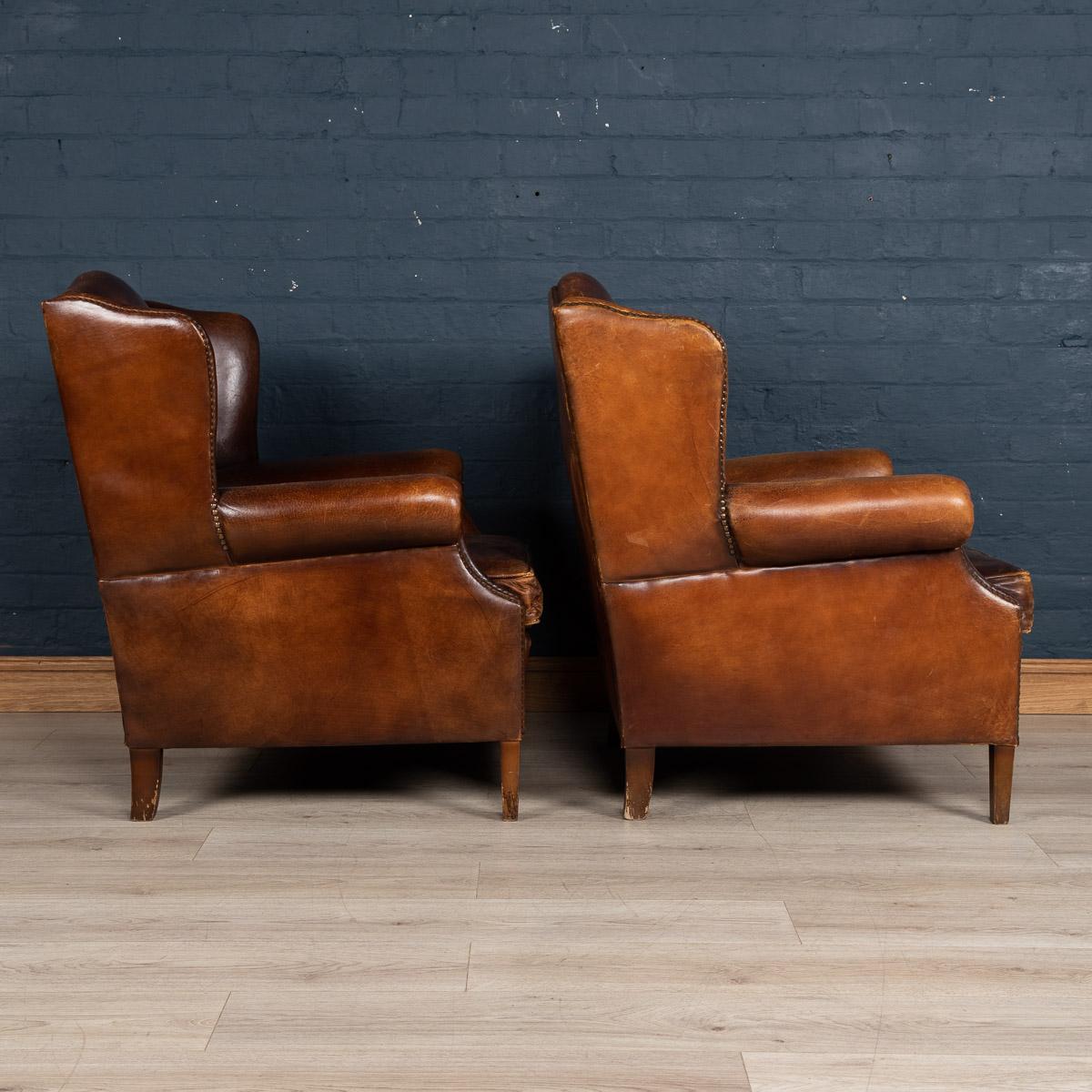 20th Century Pair of Dutch Leather Wing Back Armchairs, circa 1970 2
