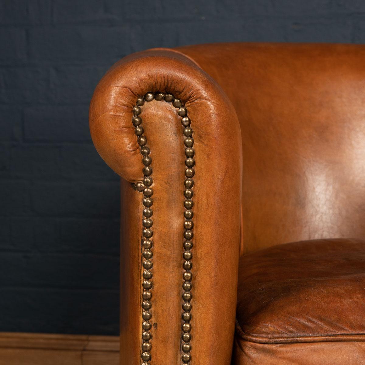 20th Century Pair of Dutch Sheepskin Leather Tub Armchairs 3