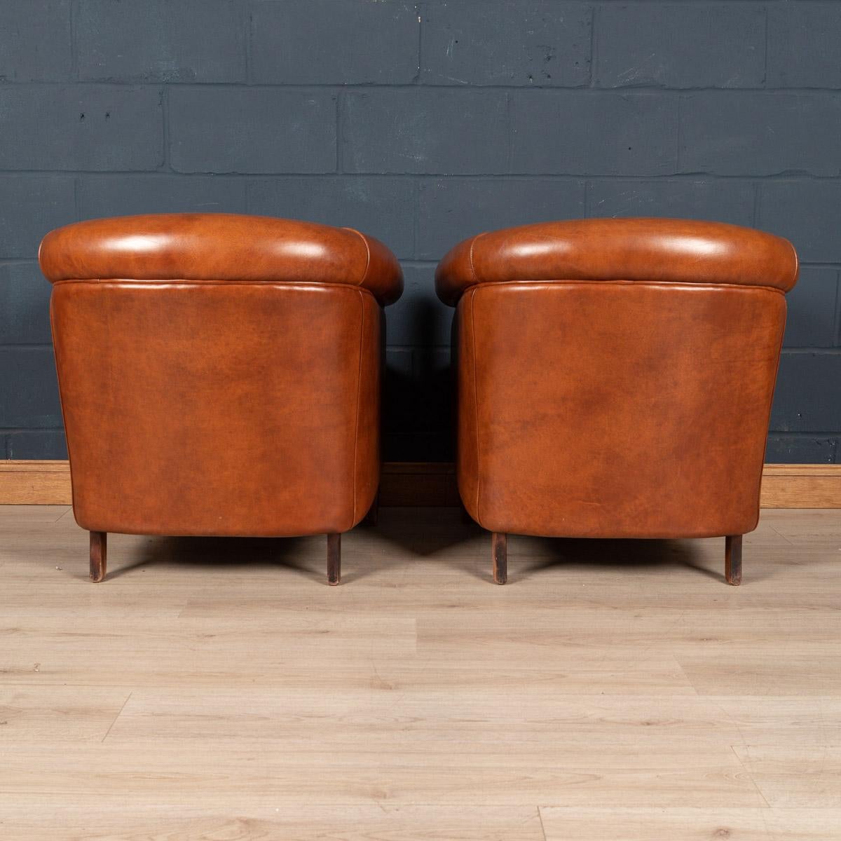 20th Century Pair of Dutch Sheepskin Leather Tub Chairs In Good Condition In Royal Tunbridge Wells, Kent