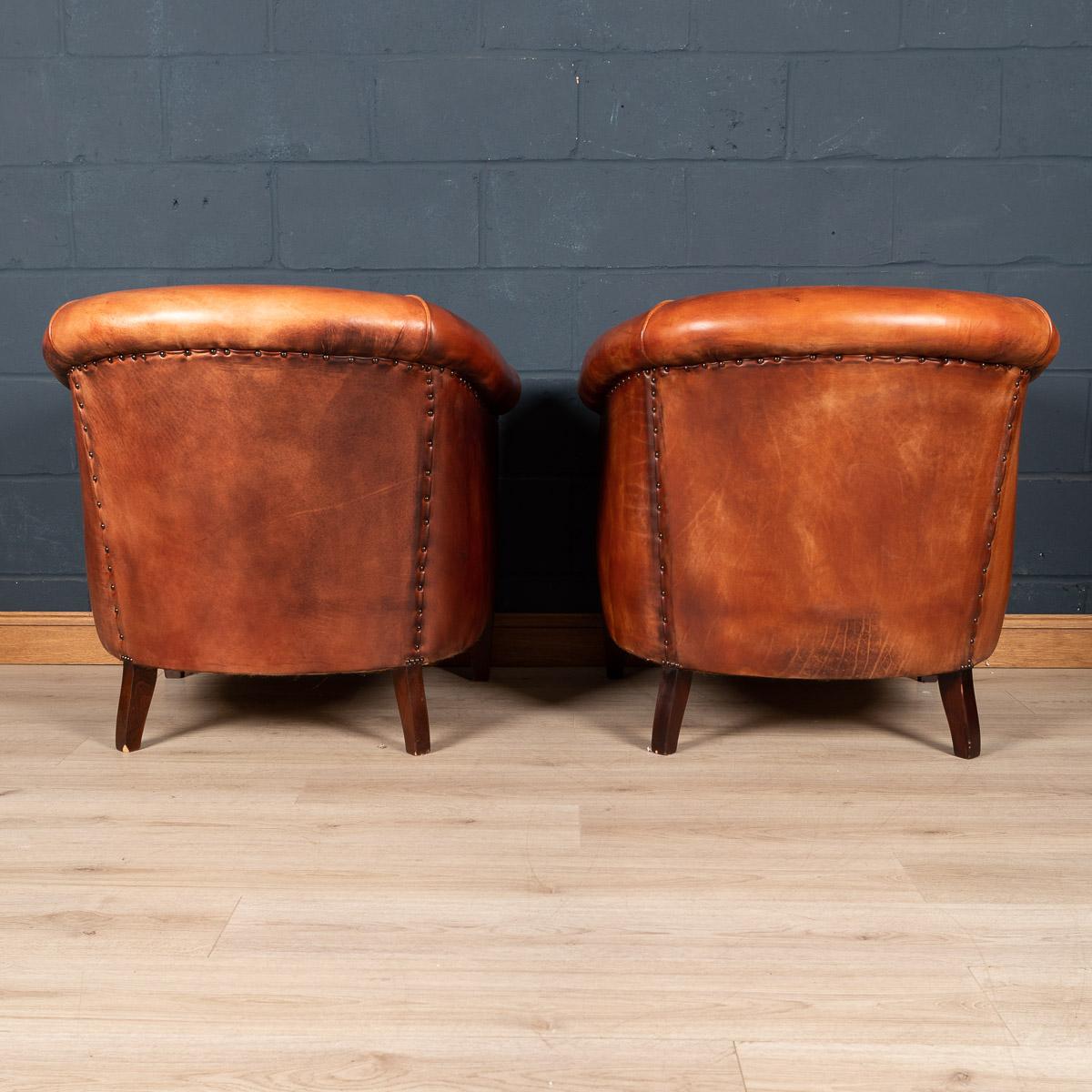 20th Century Pair of Dutch Sheepskin Leather Tub Chairs In Good Condition In Royal Tunbridge Wells, Kent
