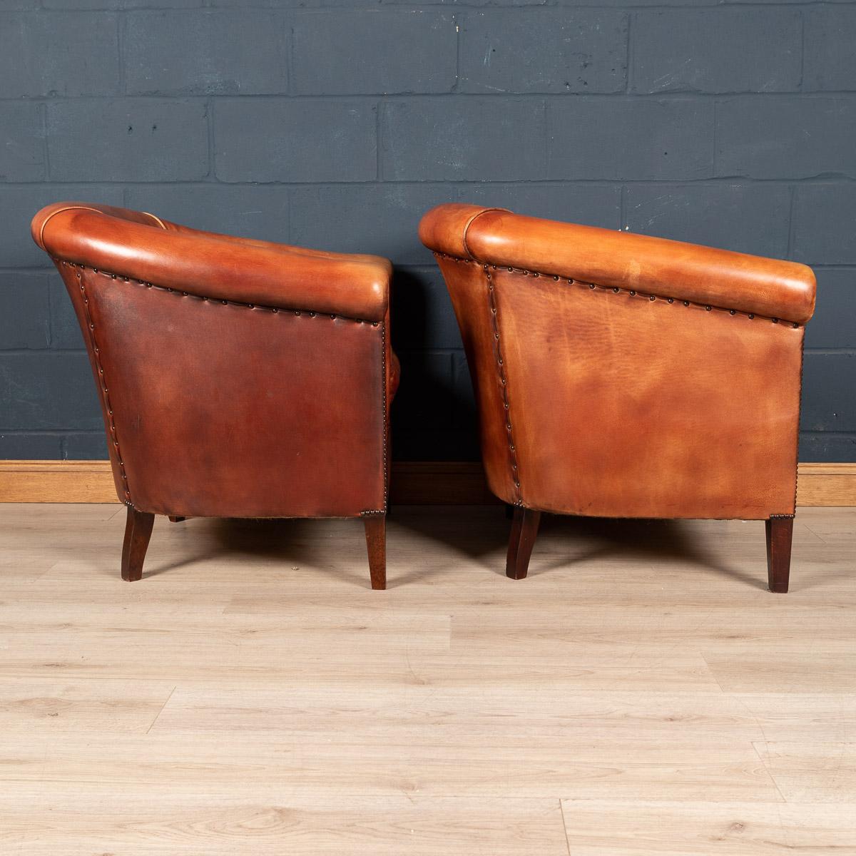 20th Century Pair of Dutch Sheepskin Leather Tub Chairs 1