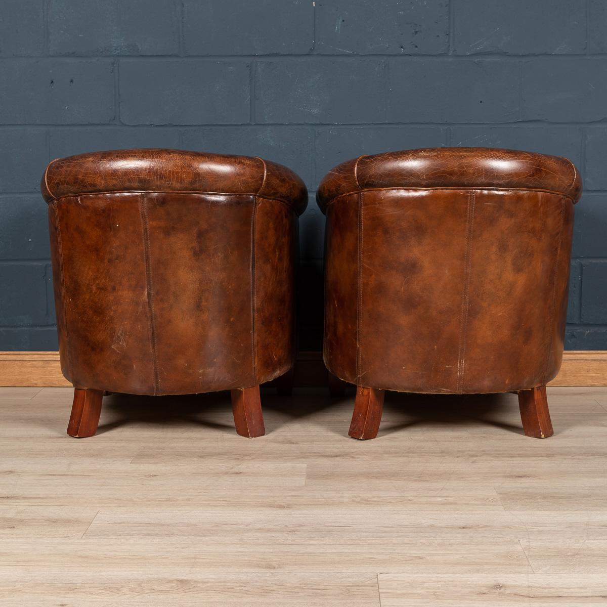 British 20th Century Pair of English Sheepskin Leather Tub Chairs