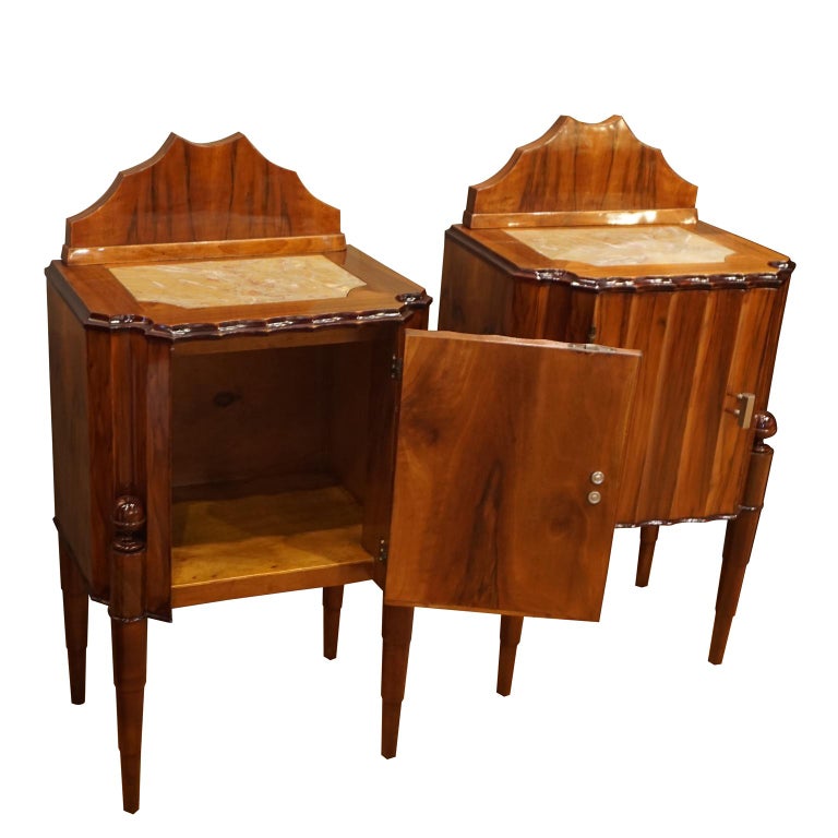 20th Century Pair of French Art Deco Nightstands For Sale at 1stdibs