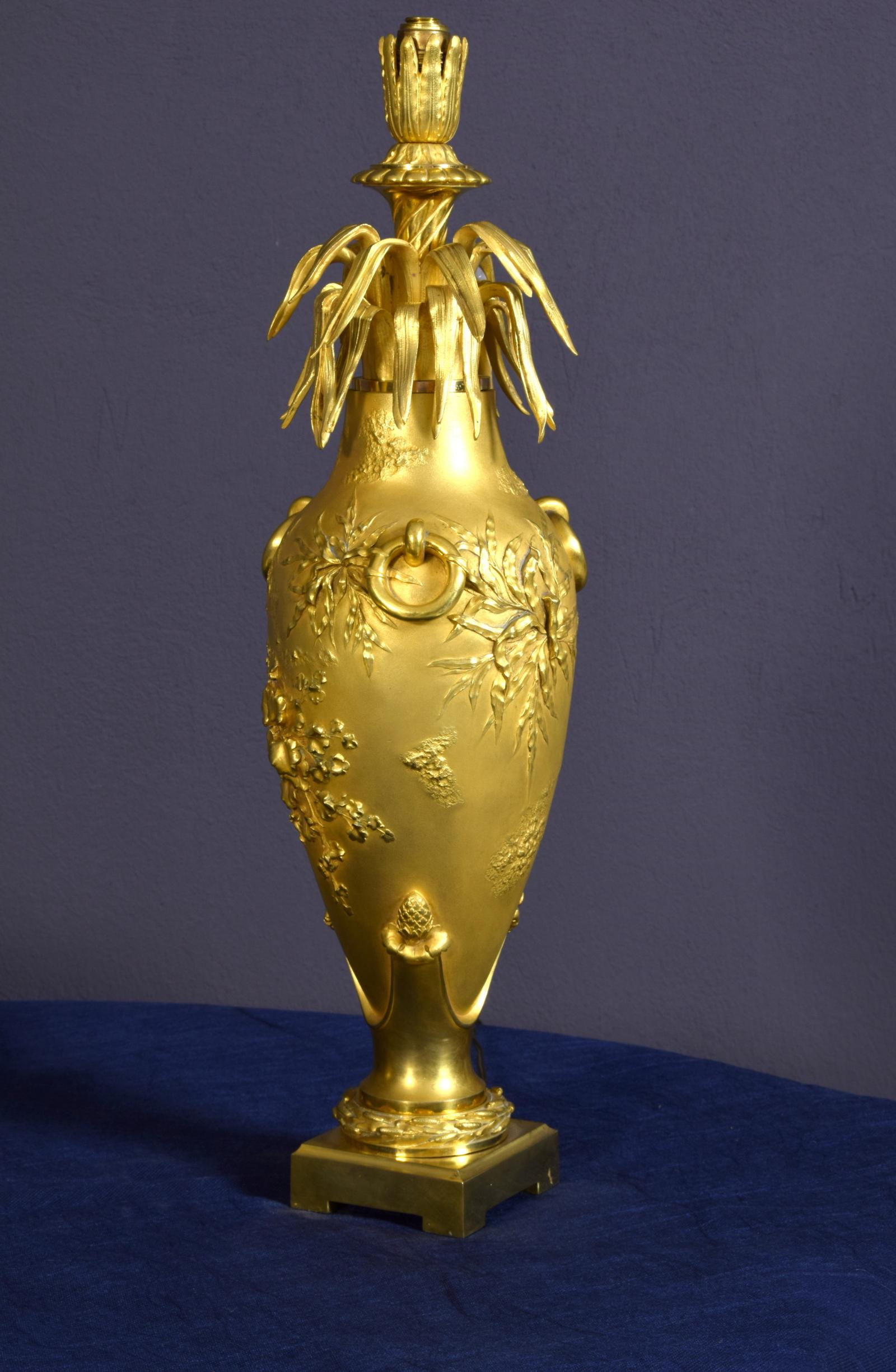 20th Century Pair of French Chiselled and Gilt Bronze Lamps 7
