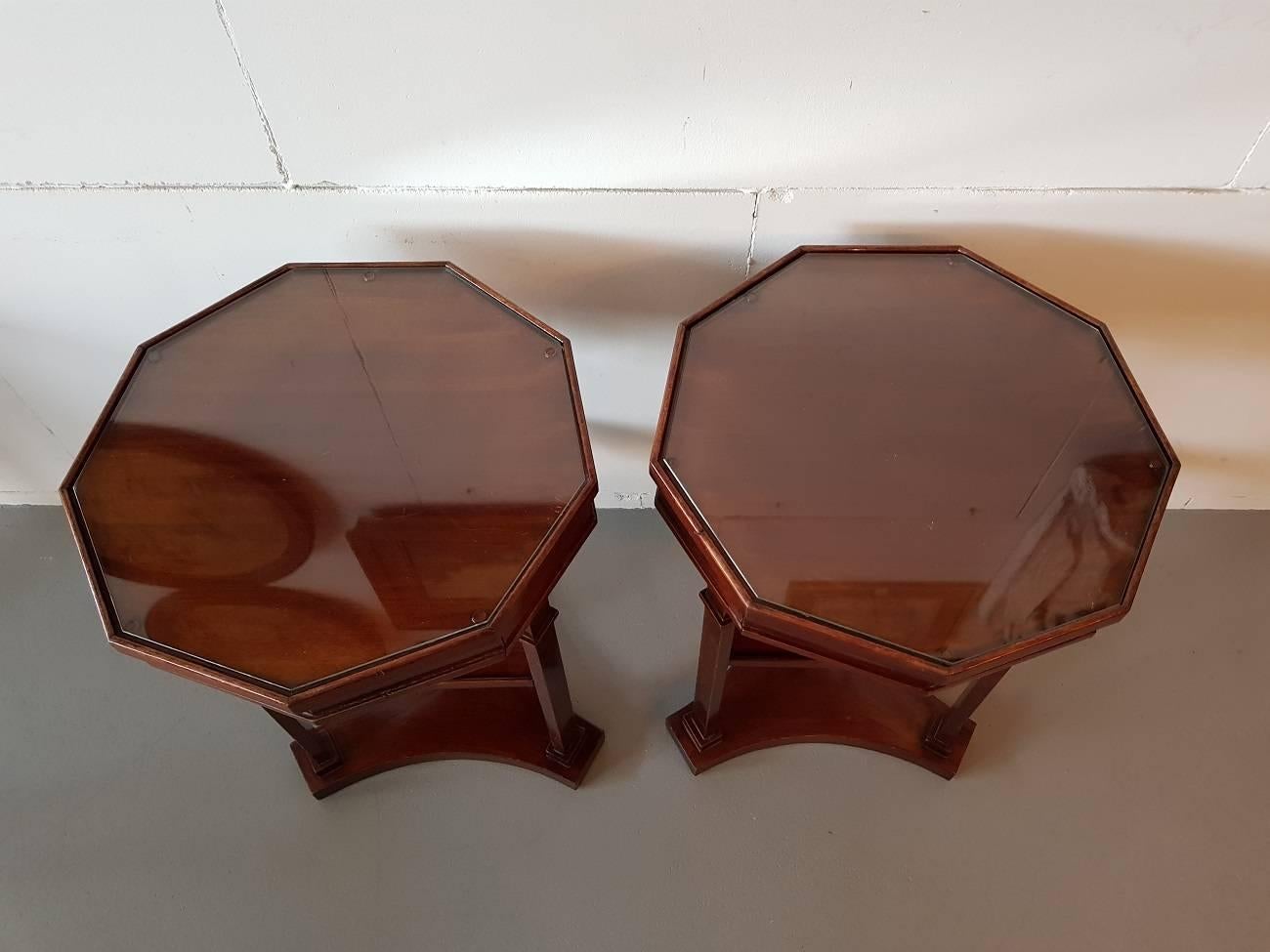 20th Century Pair of French Mahogany Classical Design Side Tables In Excellent Condition In Raalte, NL