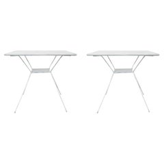 20ème siècle Paire de tables de jardin en métal blanc de style "Mid Century Modern" (France)