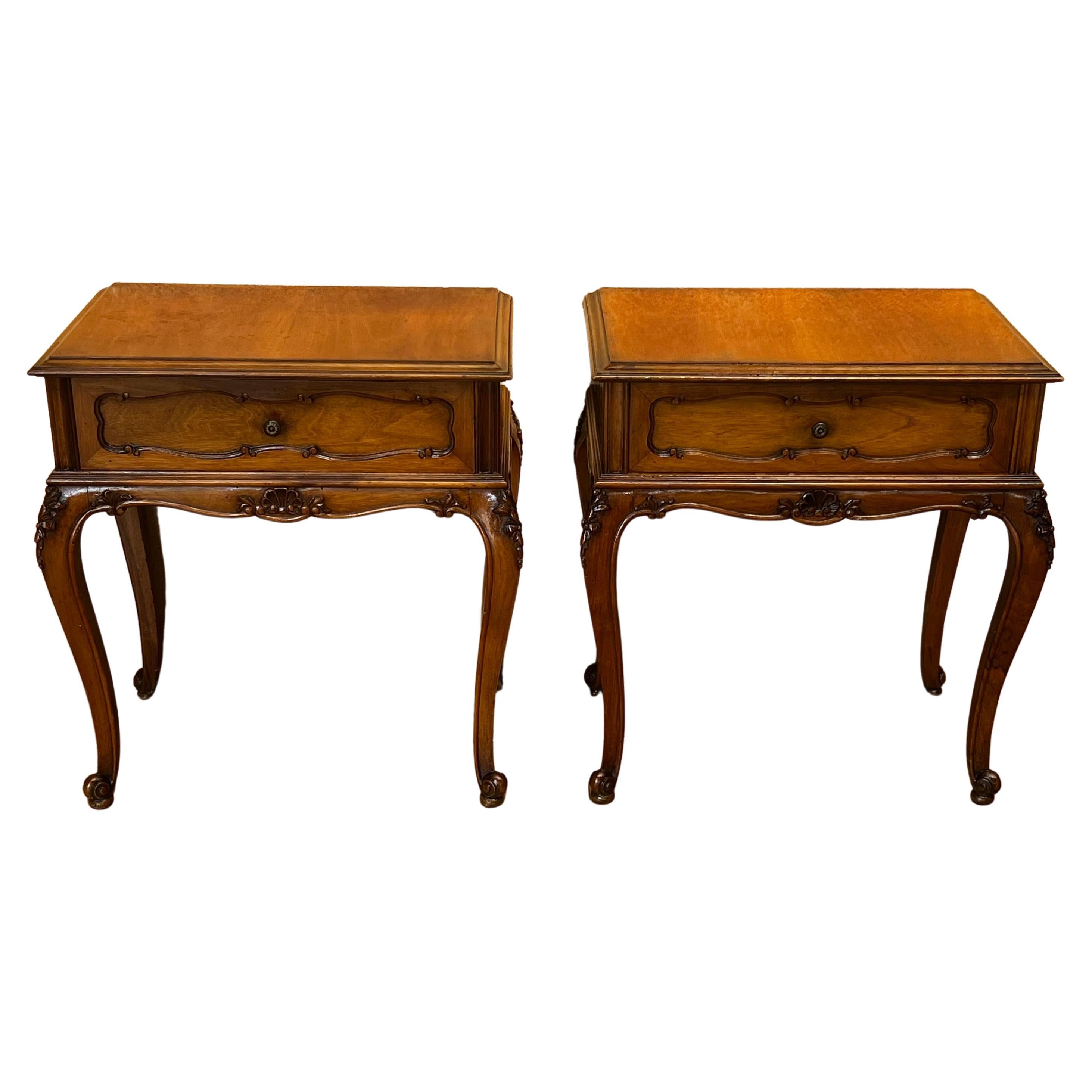 20th Century Pair of French Nightstands with One-Drawer and Cabriole Legs