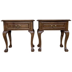 Antique 20th Century Pair of French Nightstands with One Drawer and Claw Feet