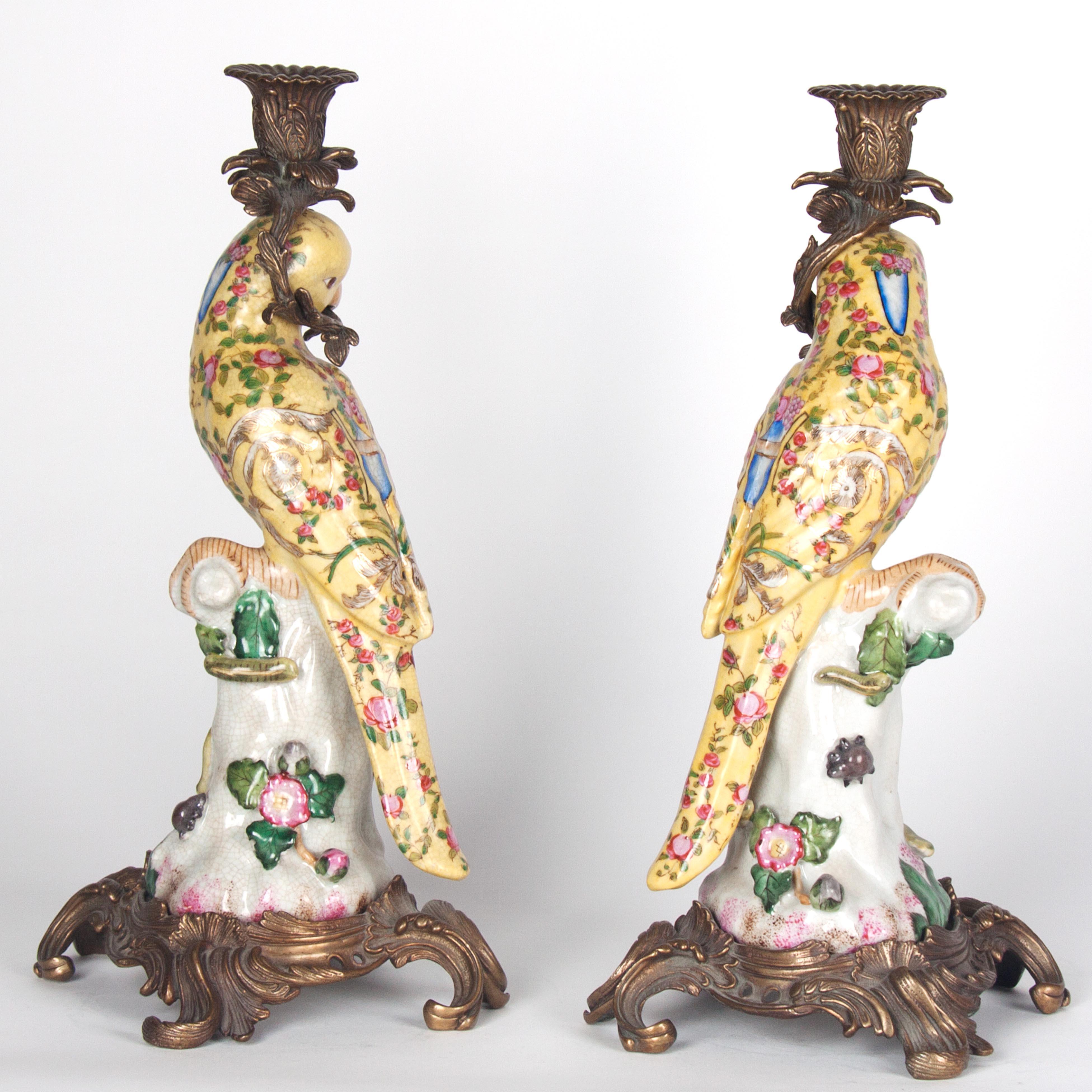 20th Century Pair of Gilt Bronze Mounted Porcelain Parrot Candlesticks In Good Condition In Esbeek, NL