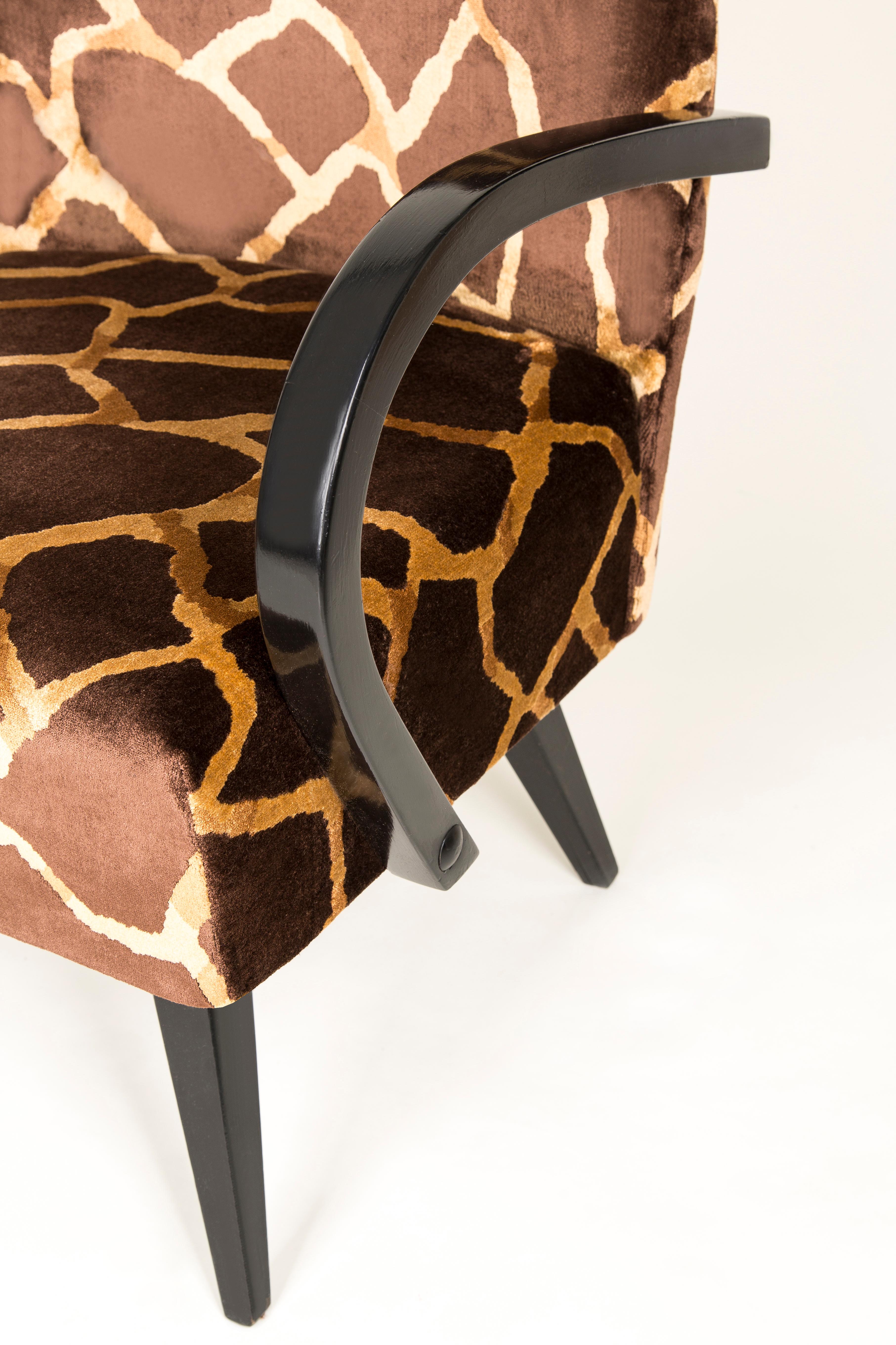 Polonais Paire de fauteuils Girafe Brown et Beige du 20e siècle, 1960 en vente