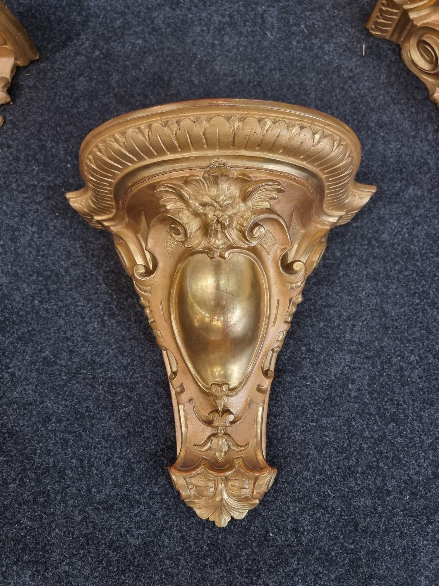 Gilt 19th century pair of golden shelves For Sale