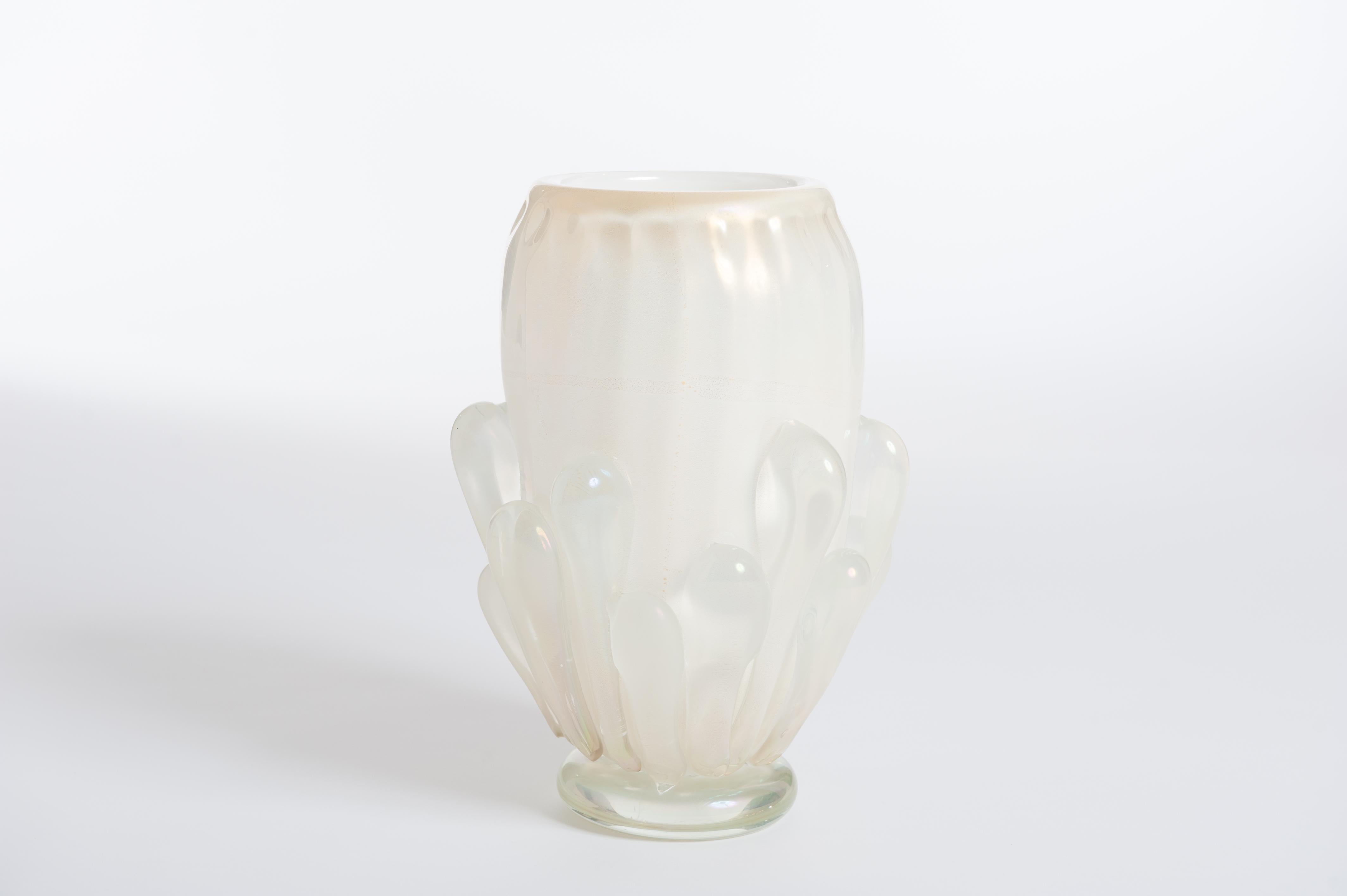Modern Pair of Mid-Century Italian Golden-White Murano Glass Vases by Constantini 1980s For Sale