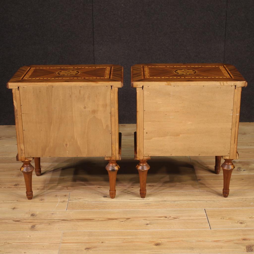 Paire de tables de chevet italiennes de style Louis XVI en bois incrust du XXe sicle, 1970 Bon état à Vicoforte, Piedmont