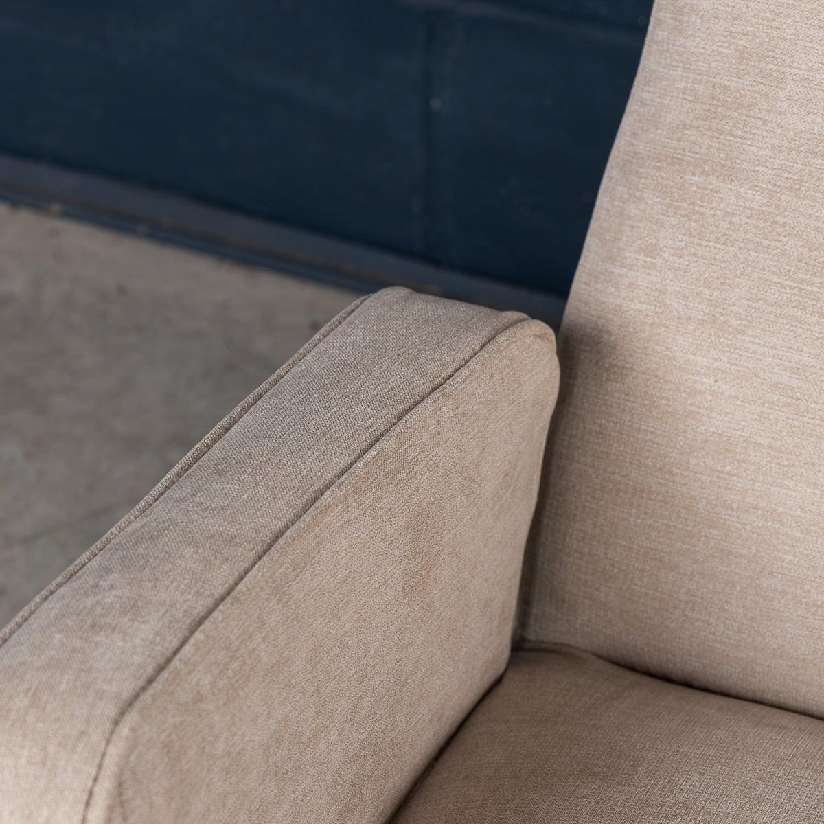 20th Century Pair Of Italian Off-White Armchairs By Nino Zoncada c.1950 For Sale 7