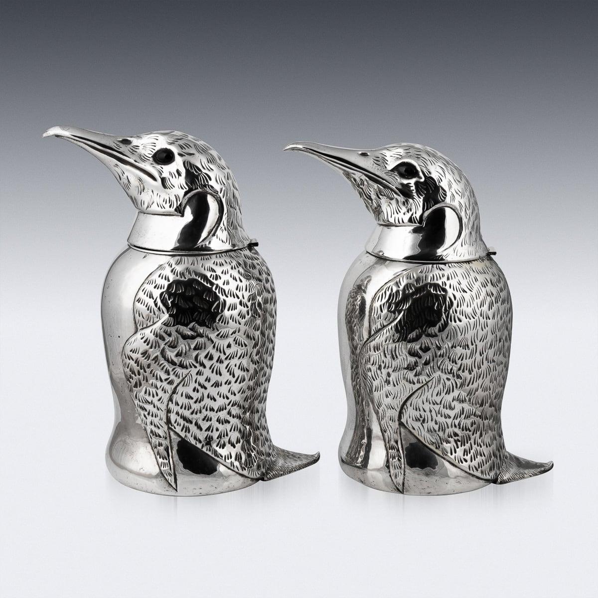 Autre Paire de rafraîchisseurs à vin italiennes en forme de pingouin en métal argenté du 20ème siècle en vente