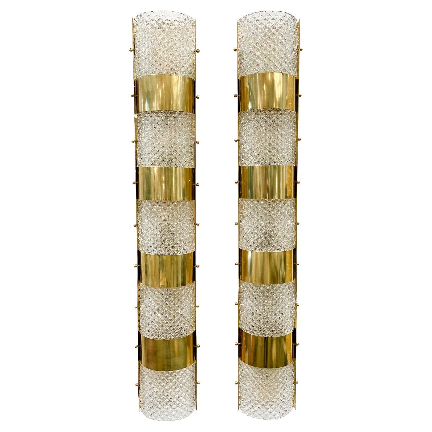20th Century Pair of Large Italian Frosted Murano Glass Wall Lights For Sale