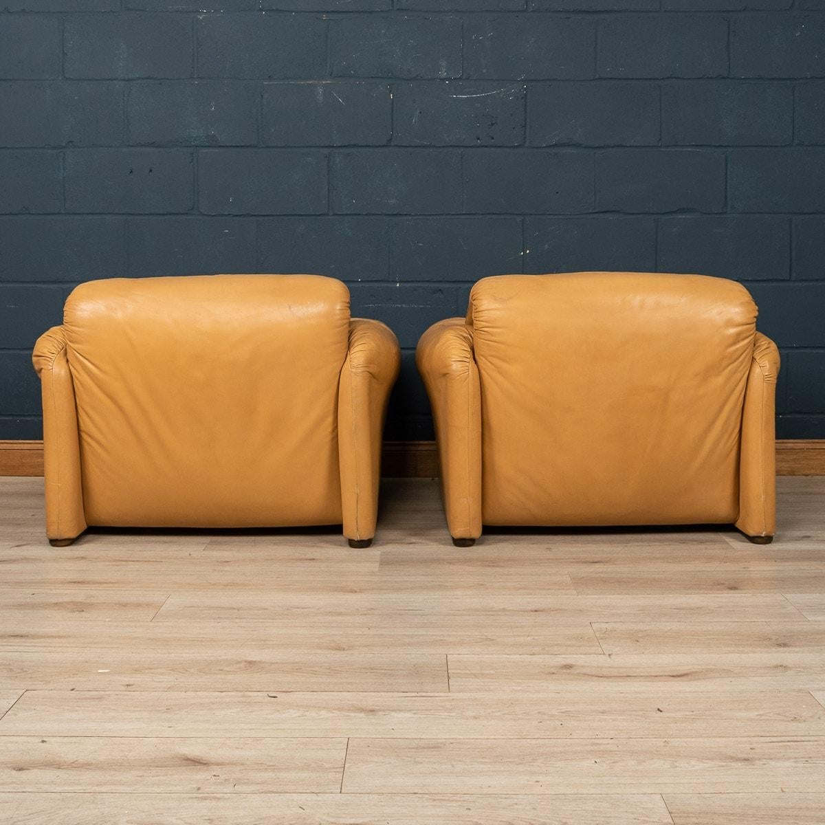 20th Century Pair of Leather Armchairs in by Vico Magistretti, Italy, c.1980 1