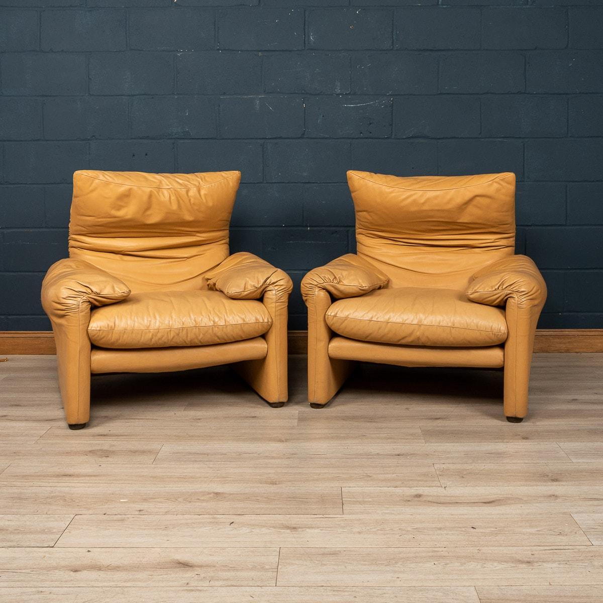 20th Century Pair of Leather Armchairs in by Vico Magistretti, Italy, c.1980 4