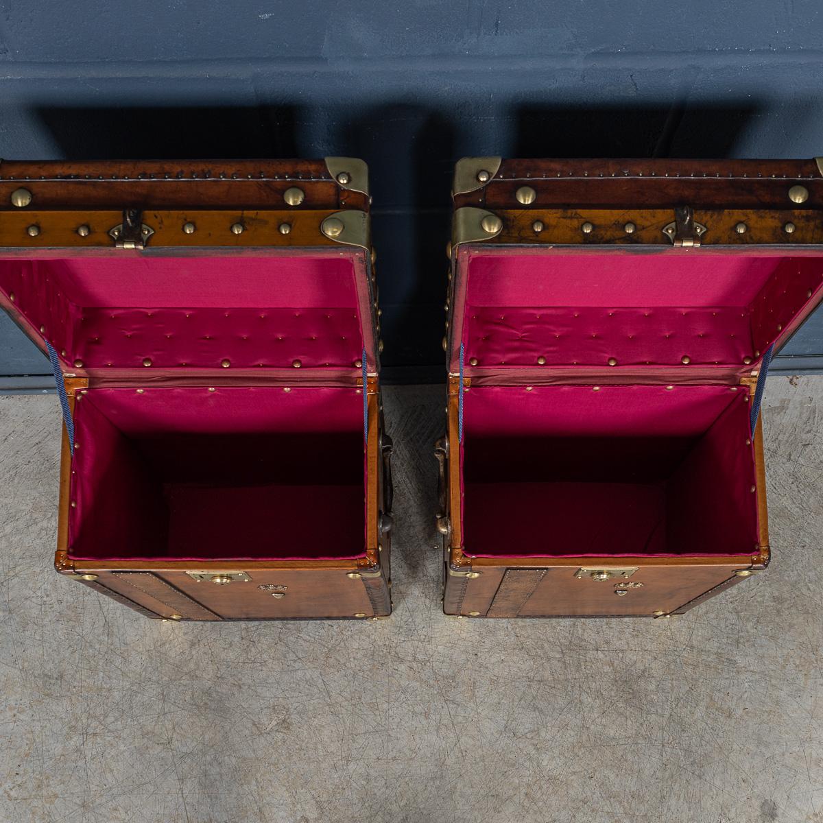 20th Century Pair Of Leather Clad English Army / Navy Style Trunks For Sale 2