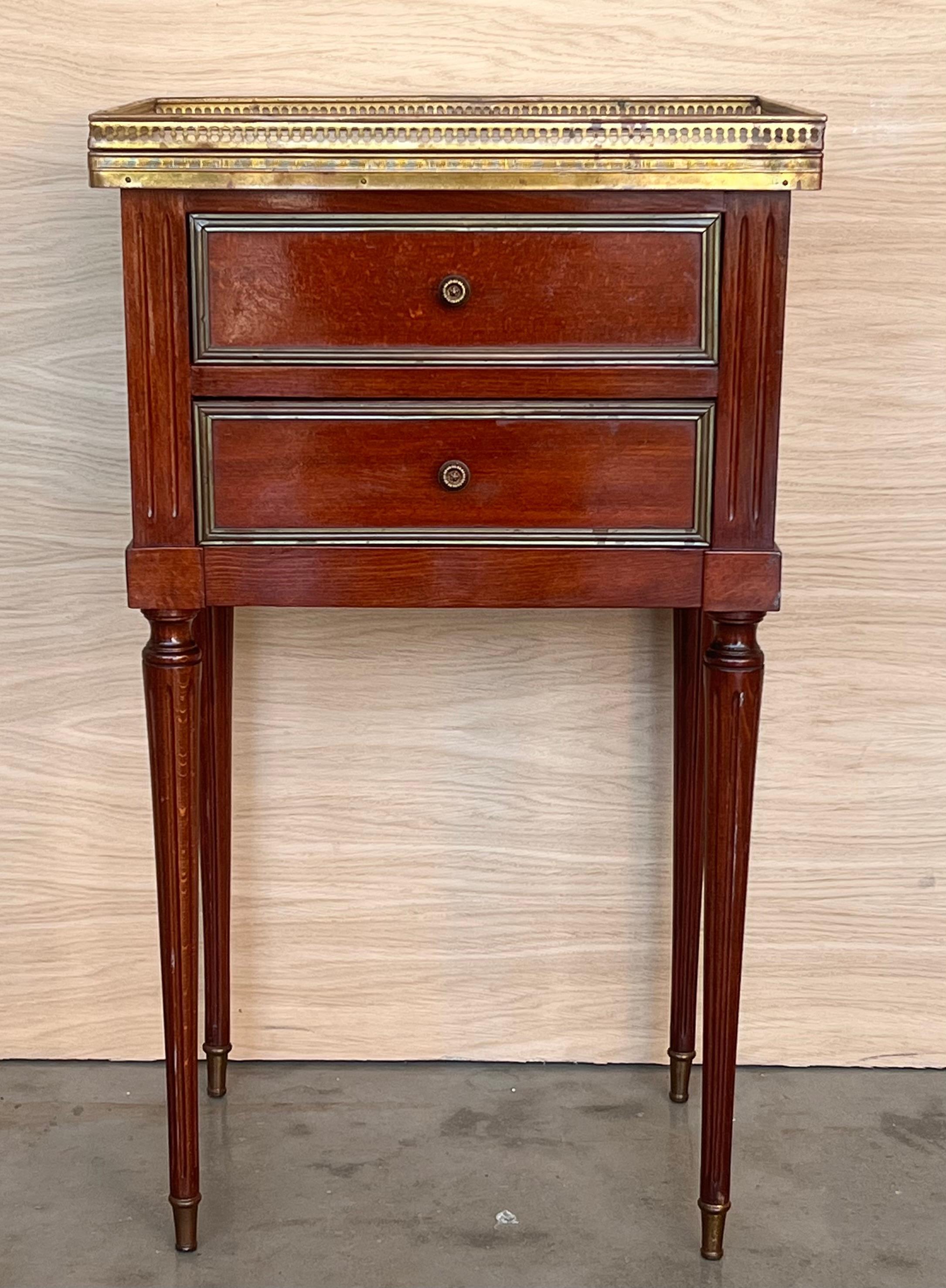 French 20th Century Pair of Louis XVI Style Marble-Top, Bronze and Walnut Nightstands For Sale