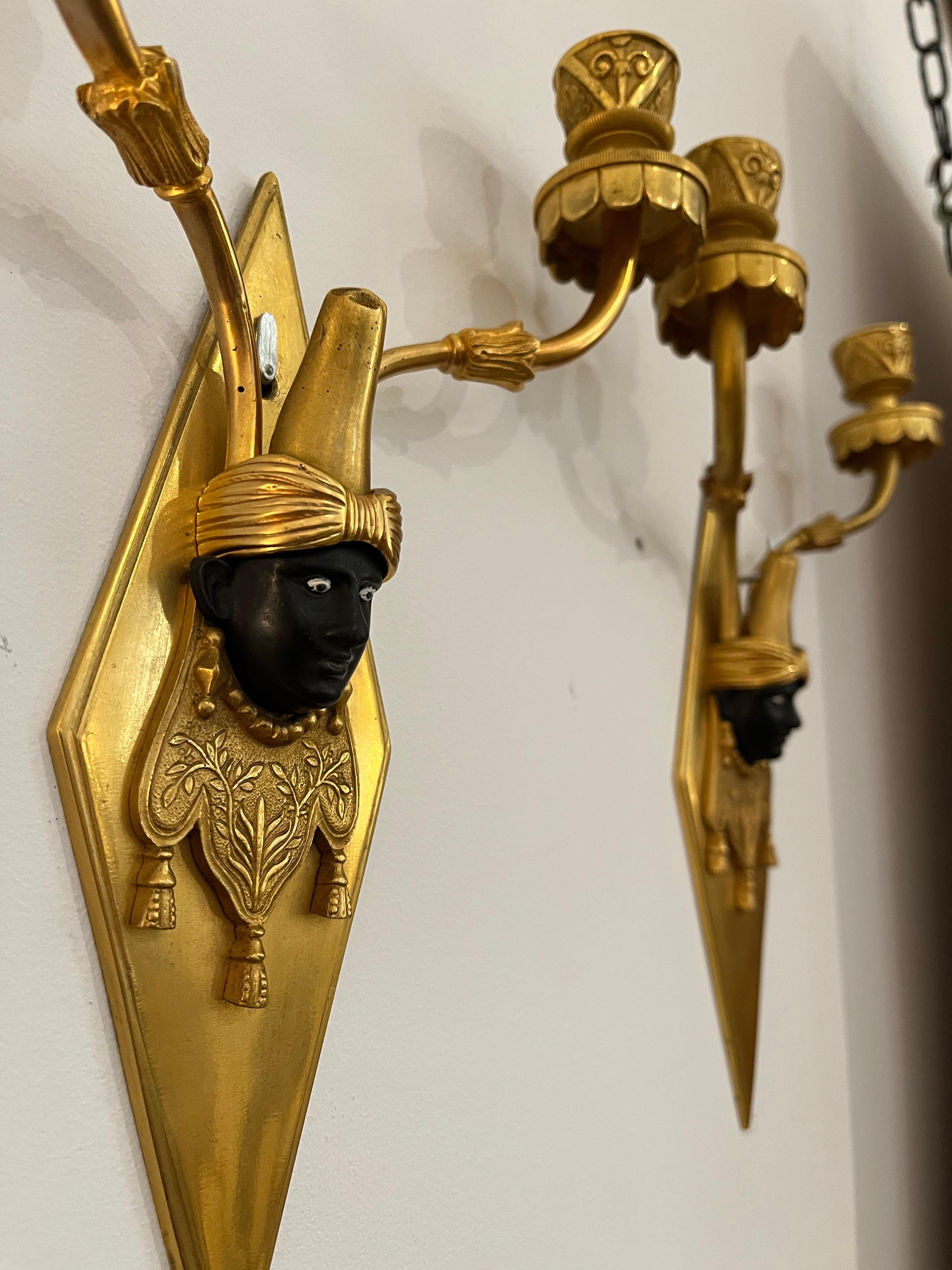 20. Jahrhundert Paar Maison Bagues Ormolu-Kerzenleuchter (Neoklassisches Revival) im Angebot