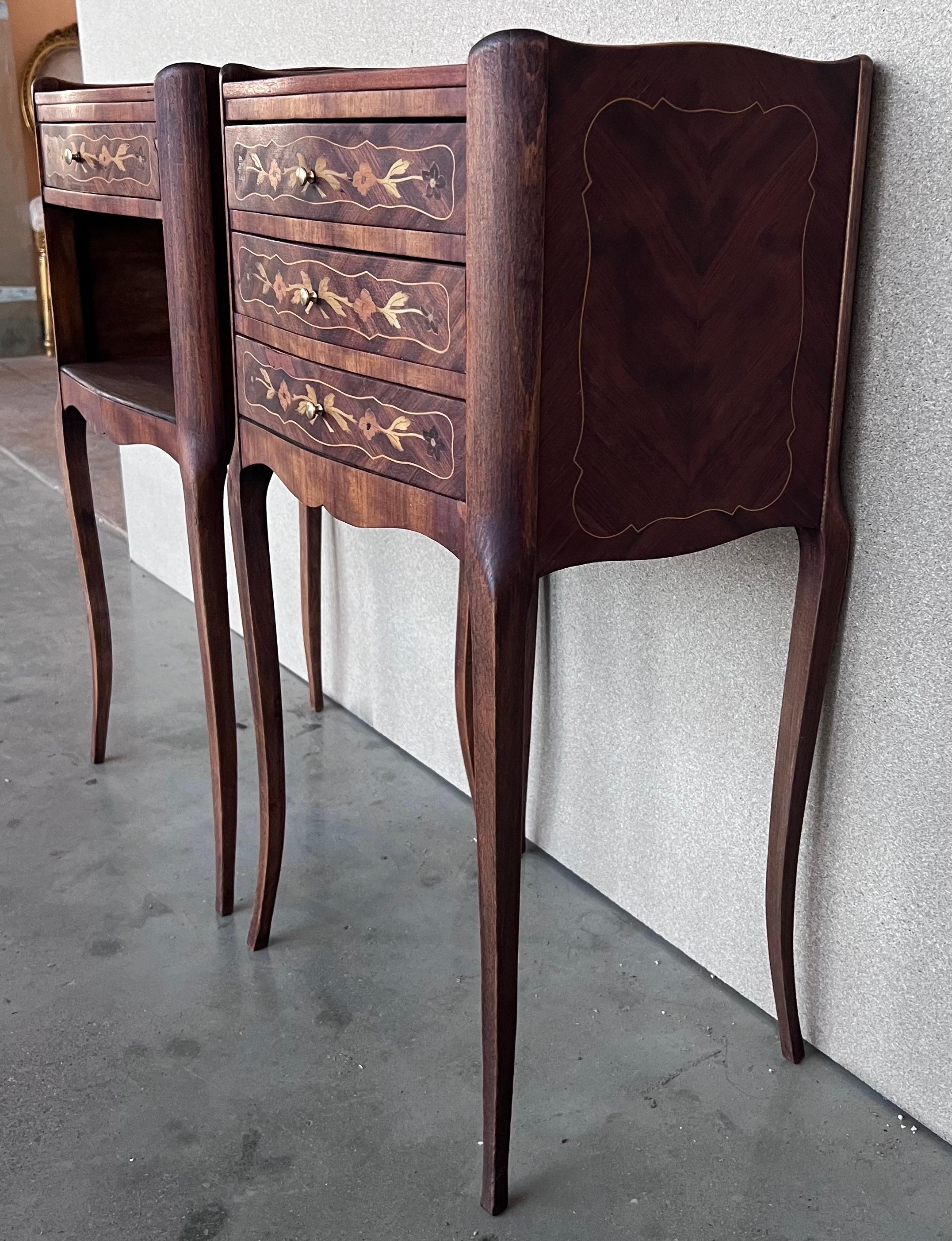 Fruitwood 20th Century Pair of Marquetry Darkness Walnut Nightstands Tables with Drawers For Sale