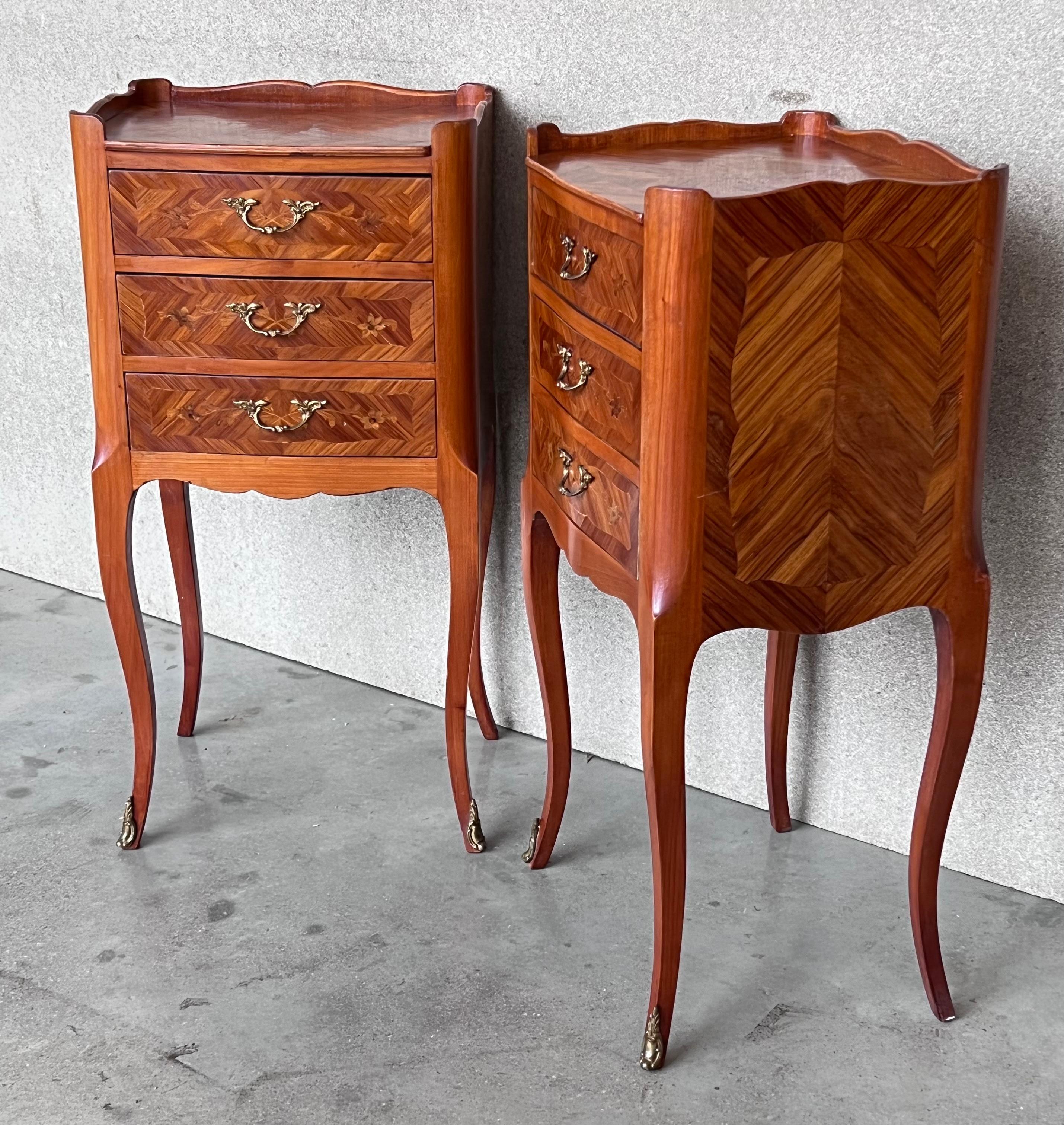 Fruitwood 20th Century Pair of Marquetry Walnut Bedside, Nightstands Tables with Drawers For Sale