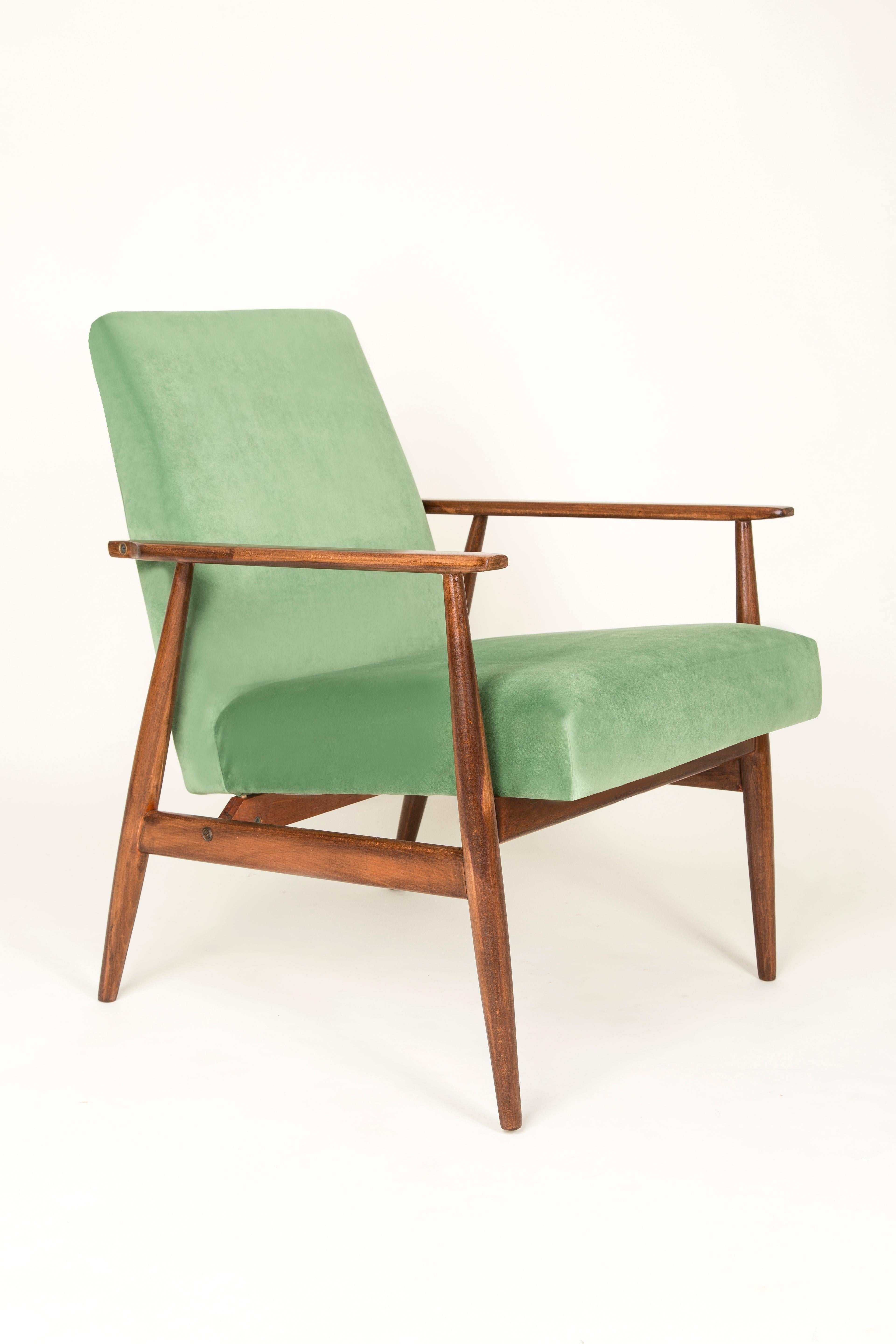 Hand-Crafted 20th Century Pair of Mint Green Dante Armchairs, H. Lis, 1960s For Sale