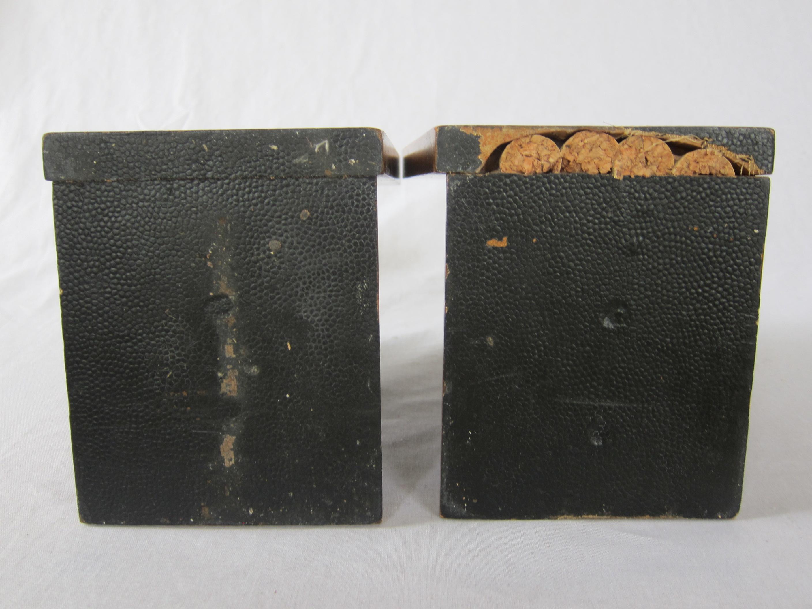 20th Century Pair of Native American Nutwood Bookends For Sale 1